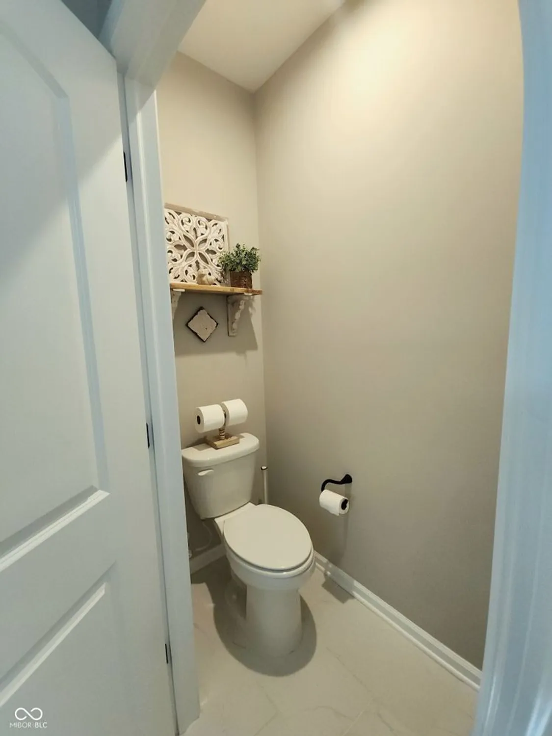 Property Slideshow image 19 of 47 | 4647 petunia dr, Plainfield, IN, 46168