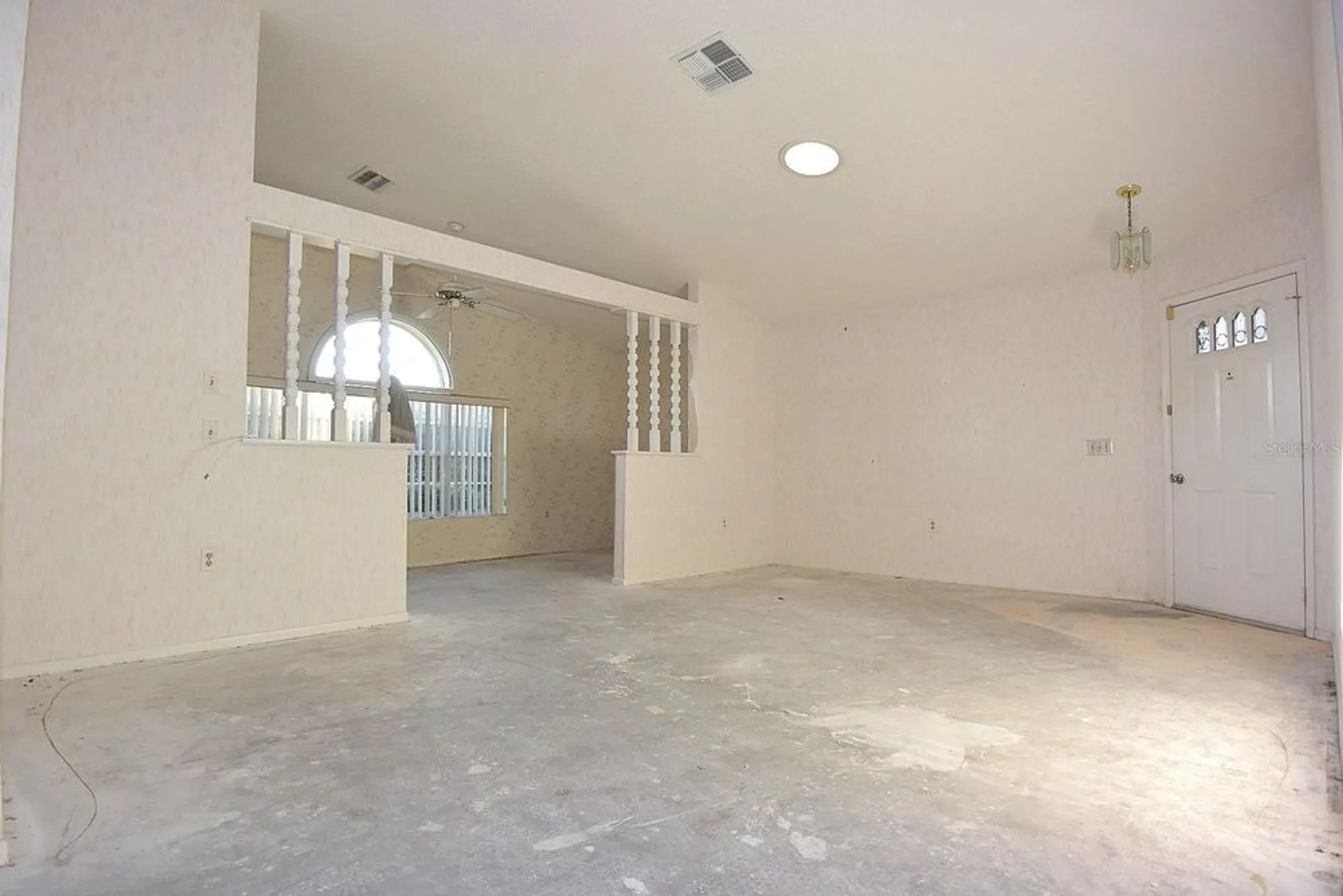 Property Slideshow image 10 of 30 | 4707 wallingford ct # 4707, New Port Richey, FL, 34655