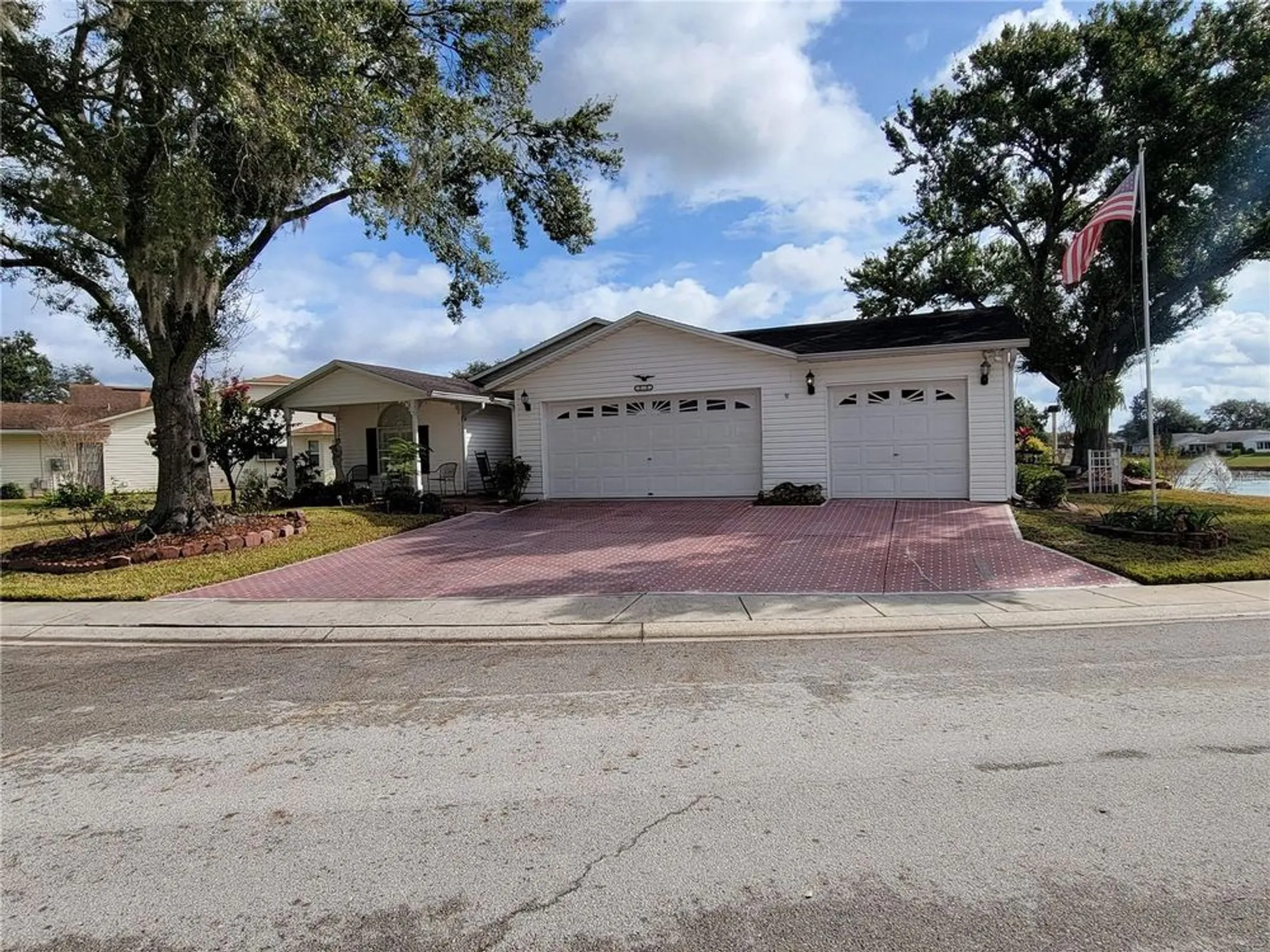 Property Slideshow image 33 of 40 | 3535 saddlebrook way, Lakeland, FL, 33810