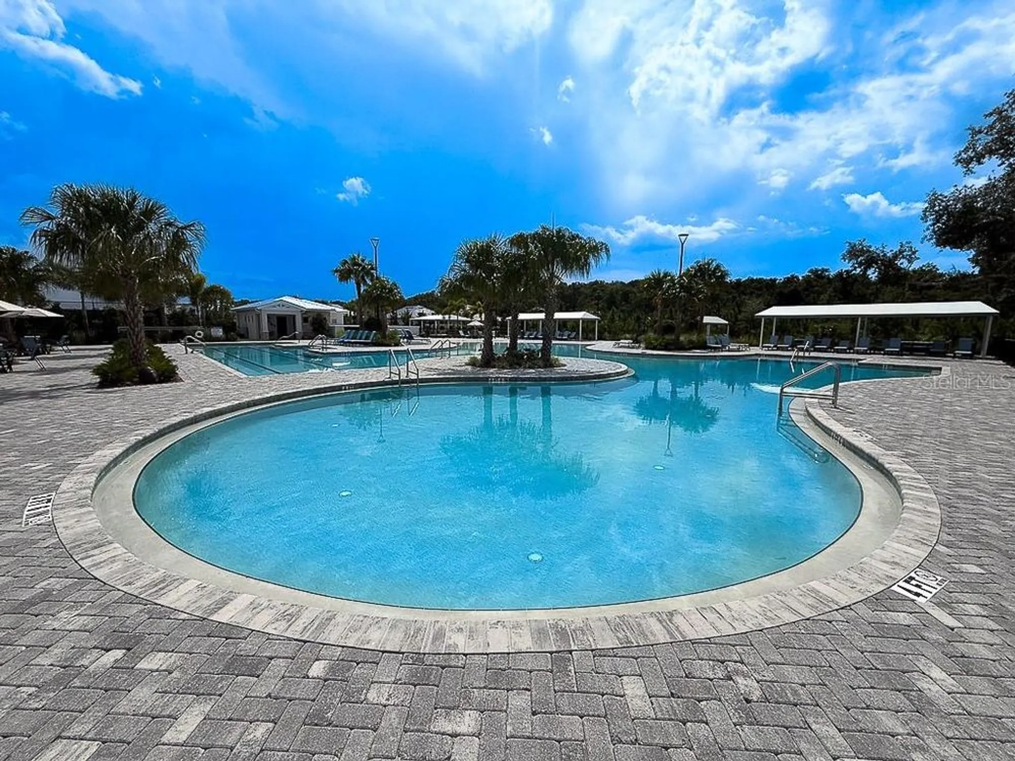 Property Slideshow image 59 of 77 | 10367 banyan breeze blvd, Land O Lakes, FL, 34638