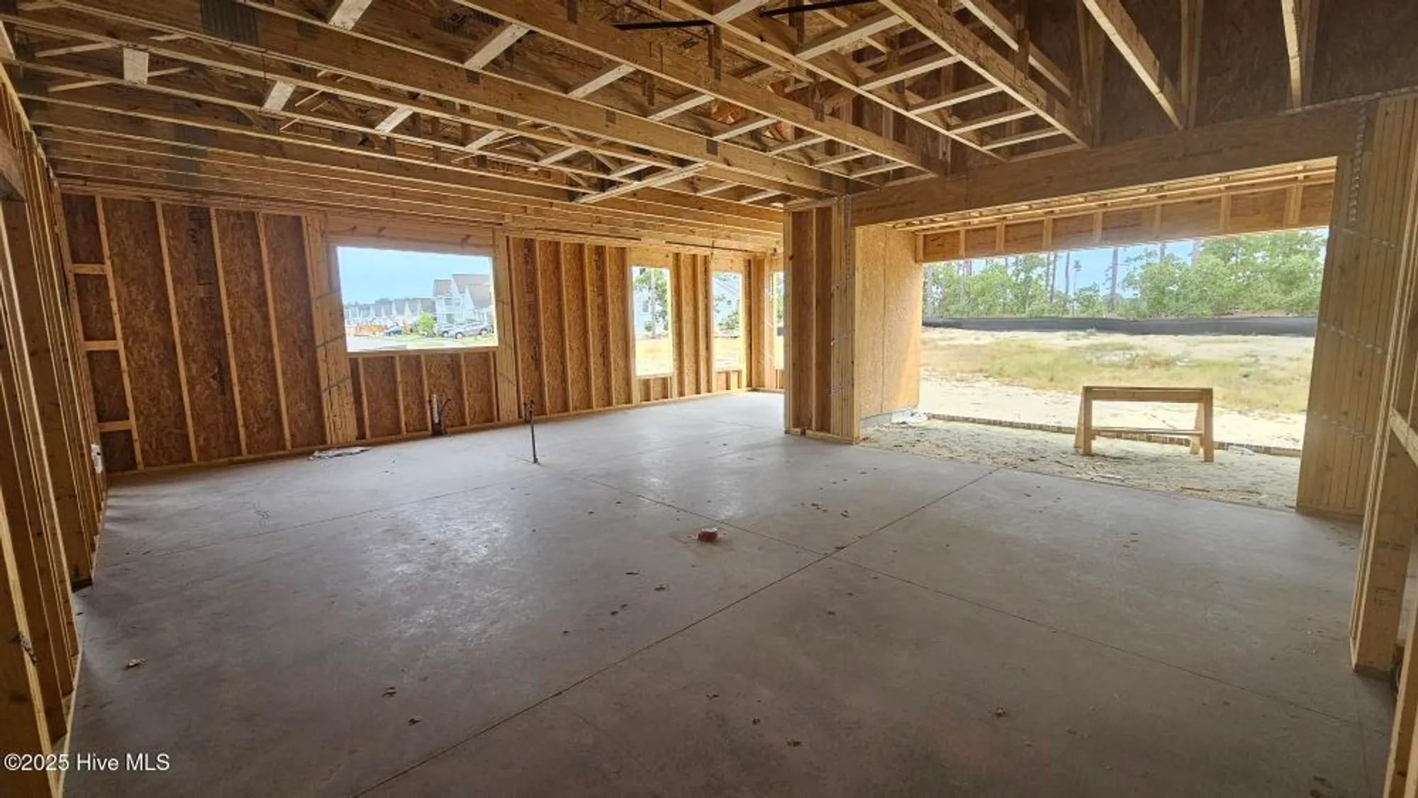 Property Slideshow image 3 of 7 | 724 provision ln, Wilmington, NC, 28412