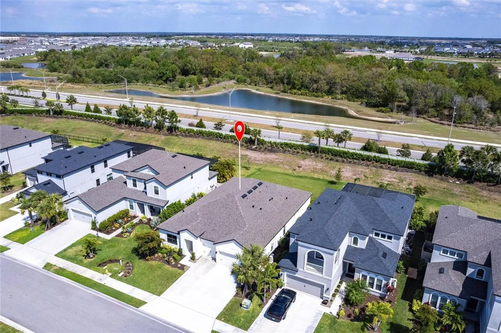 Property Slideshow image 33 of 37 | 16524 paynes mill dr, Bradenton, FL, 34211
