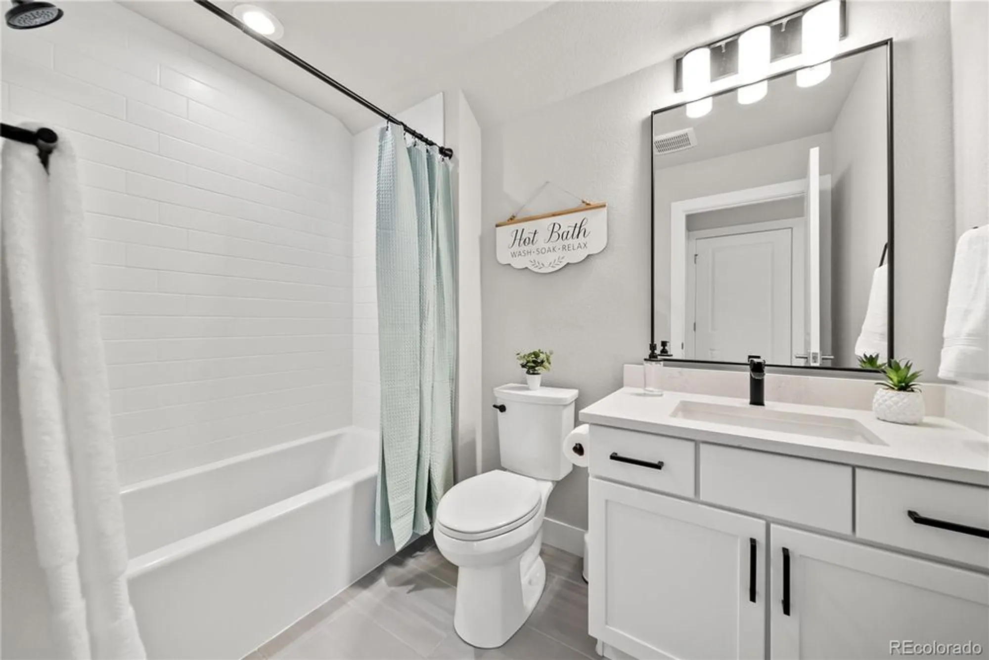 Property Slideshow image 30 of 40 | 331 josef cir, Fort Lupton, CO, 80621
