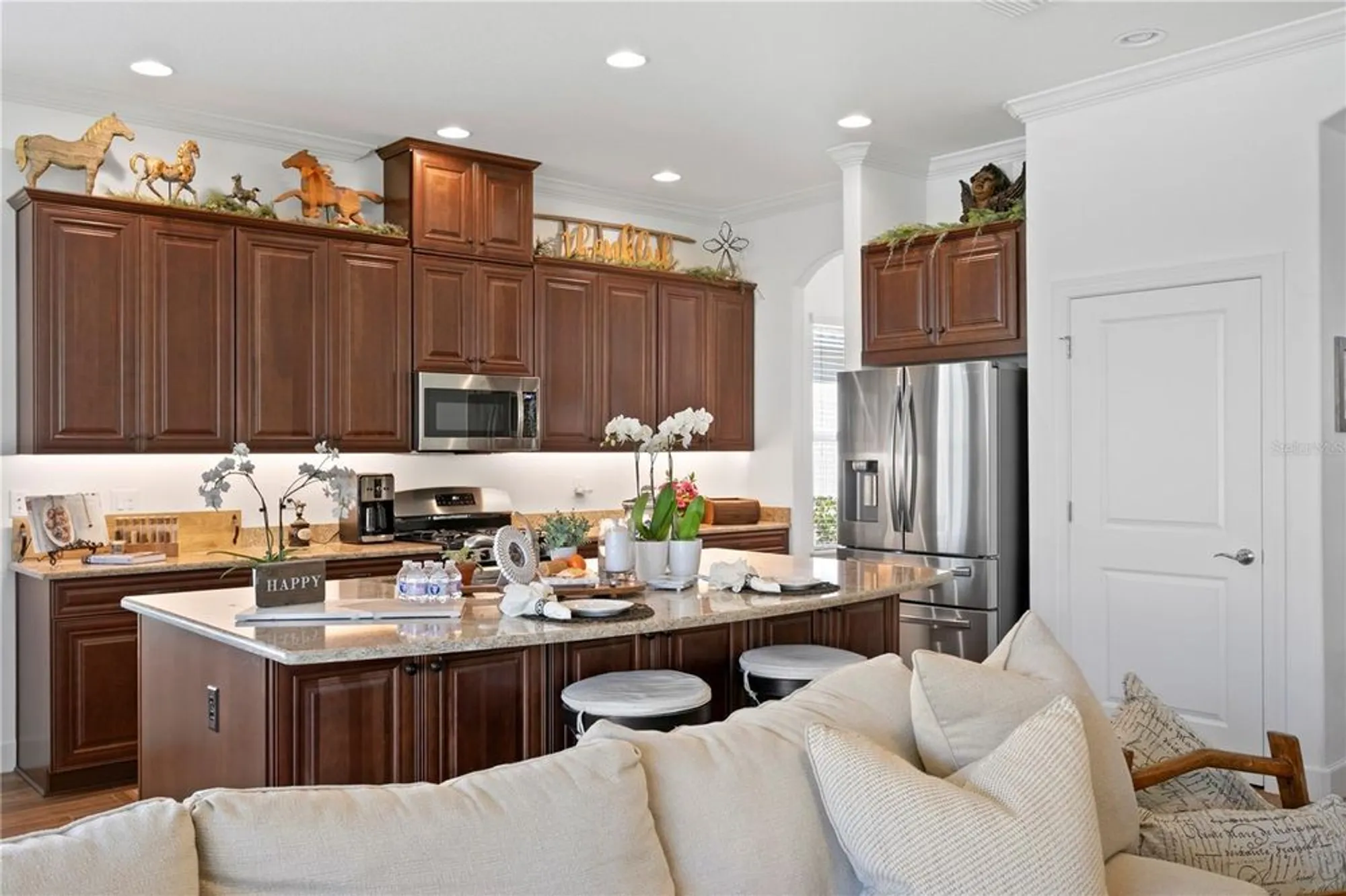 Property Slideshow image 14 of 68 | 20173 umbria hill dr, Tampa, FL, 33647