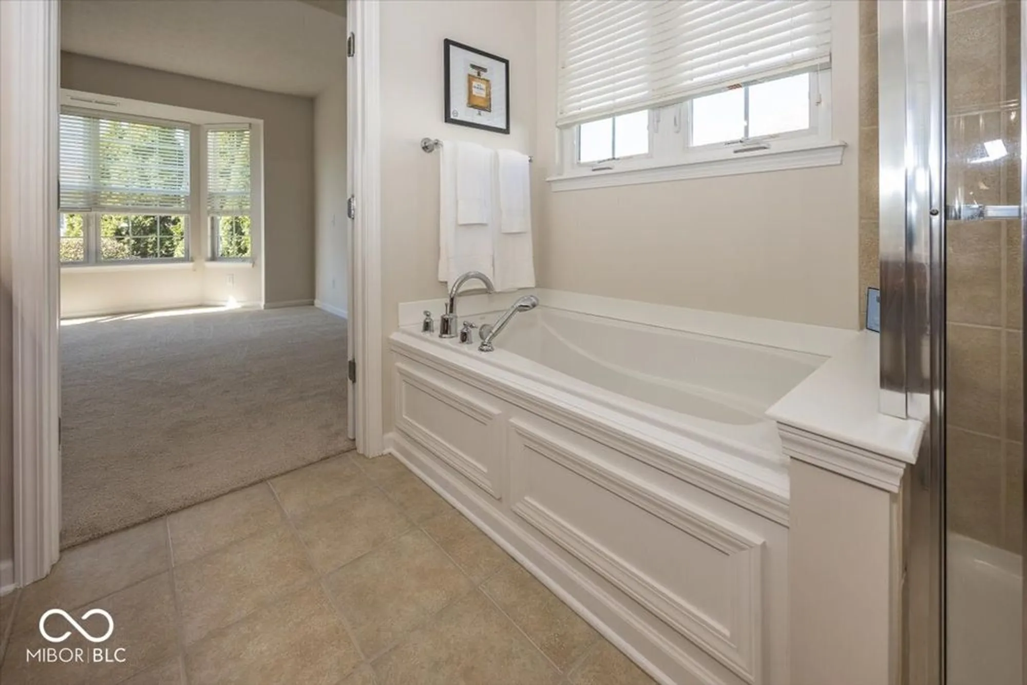 Property Slideshow image 28 of 54 | 12926 venito trl, Fishers, IN, 46037