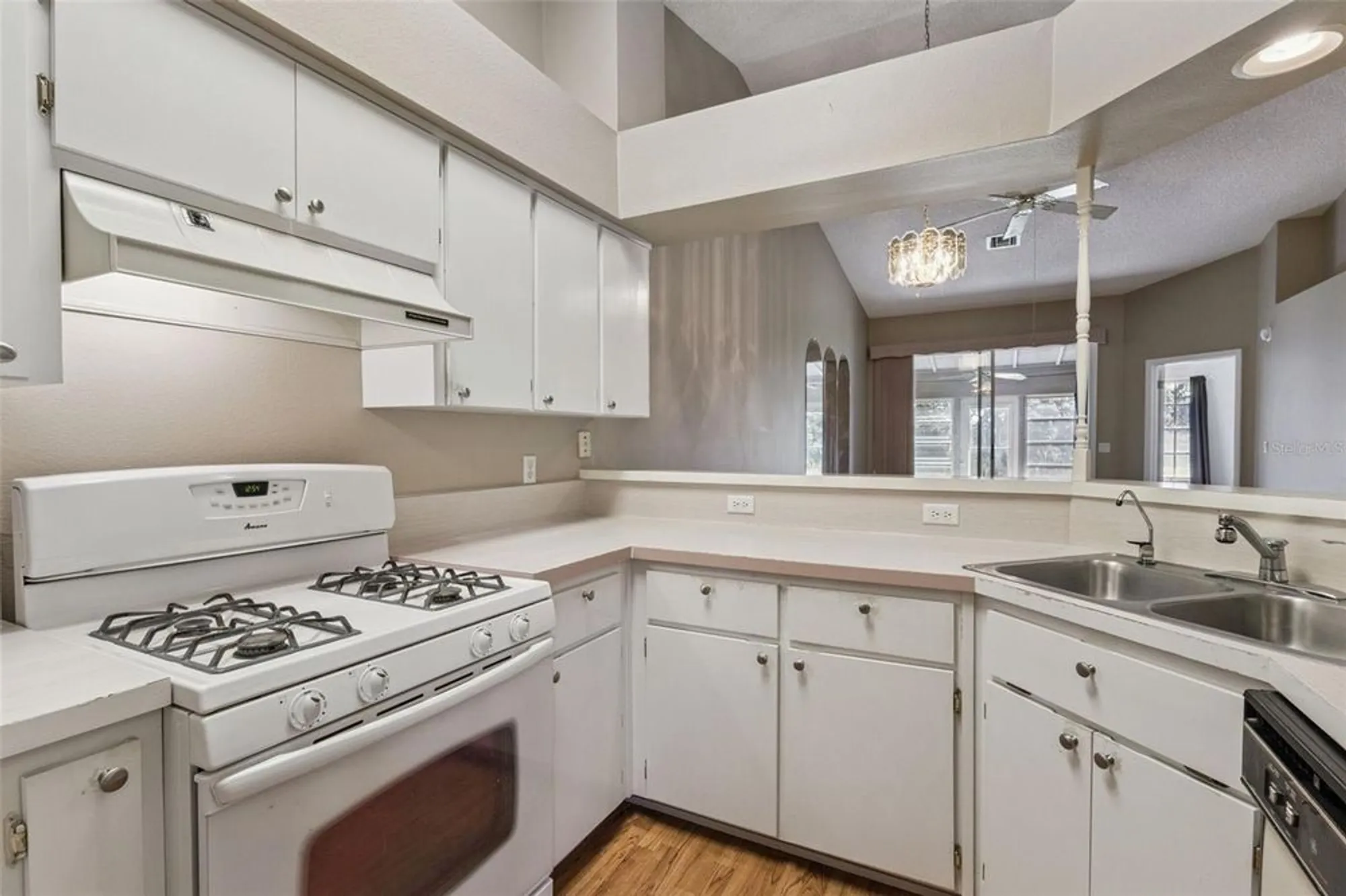 Property Slideshow image 15 of 82 | 26755 cash ct, Leesburg, FL, 34748