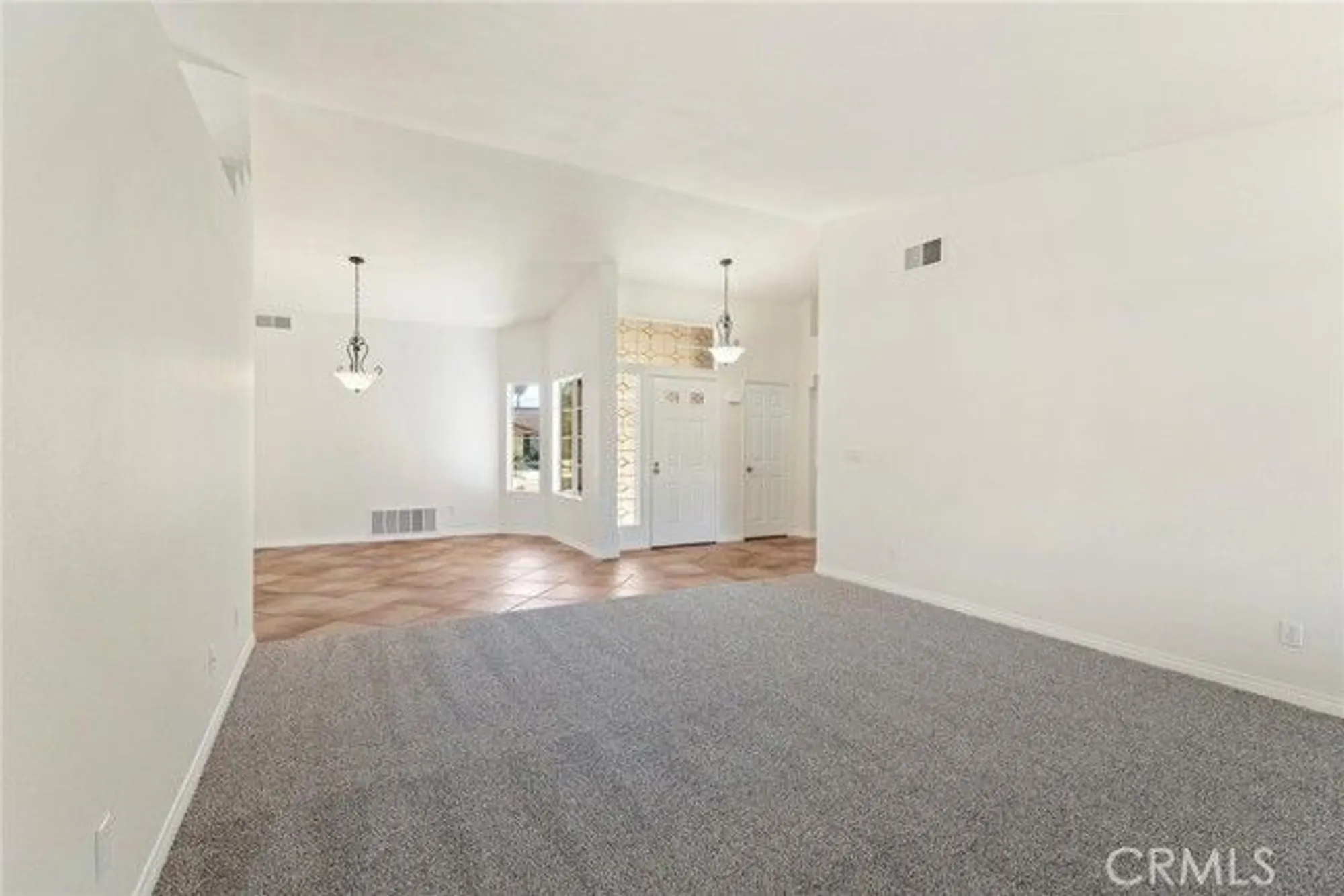 Property Slideshow image 7 of 40 | 1886 tamarack ln, Hemet, CA, 92545