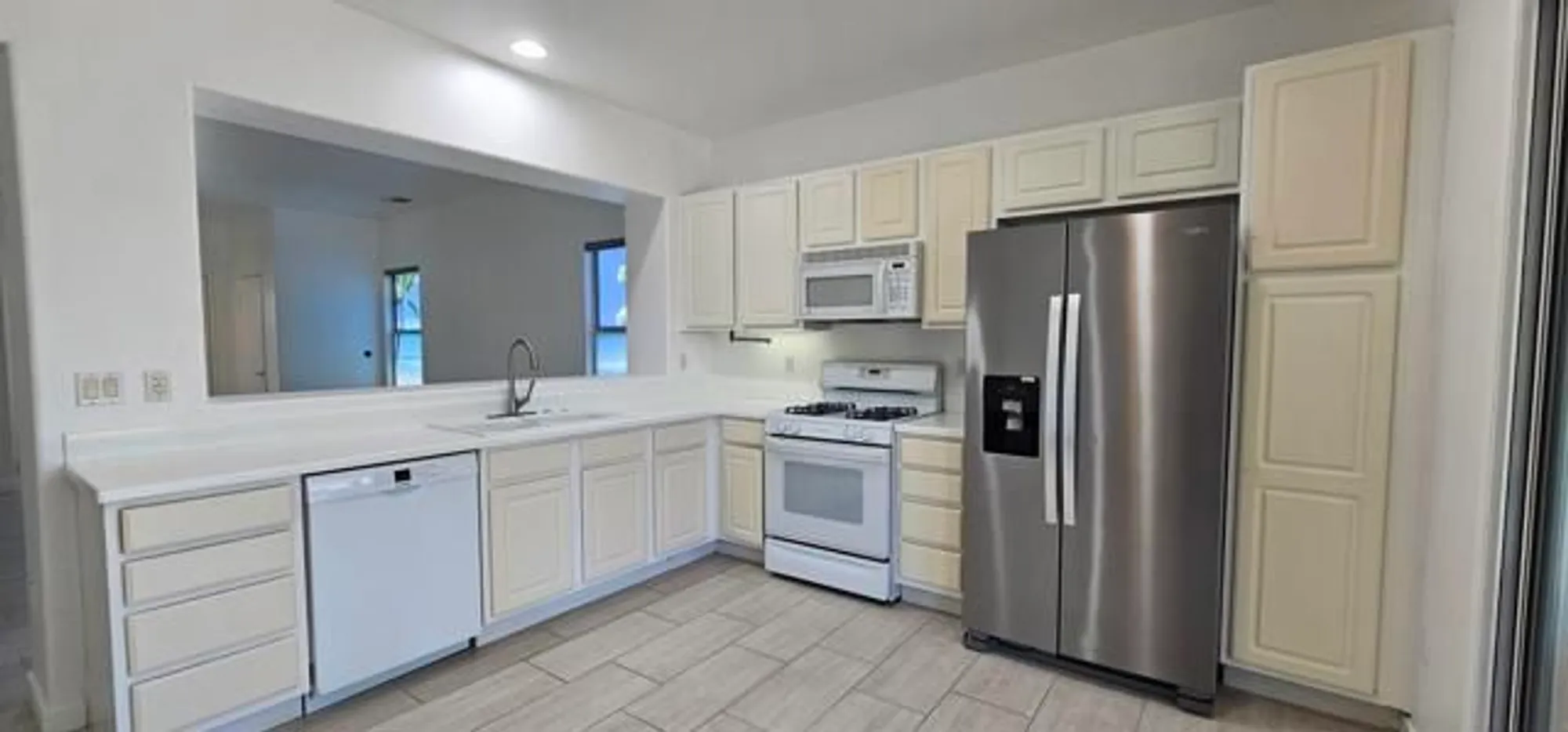 Property Slideshow image 3 of 33 | 78721 hampshire ave, Palm Desert, CA, 92211