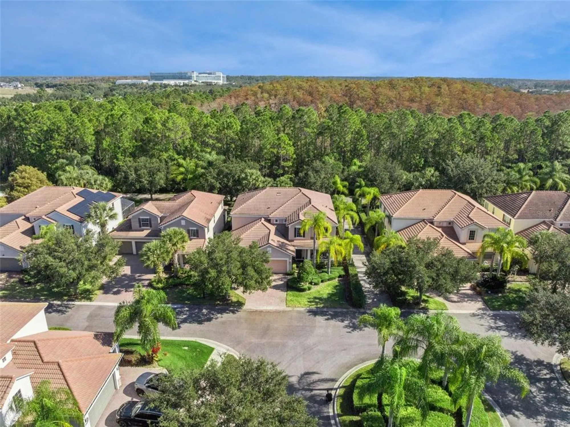 Property Slideshow image 4 of 32 | 7991 esta ln, Orlando, FL, 32827