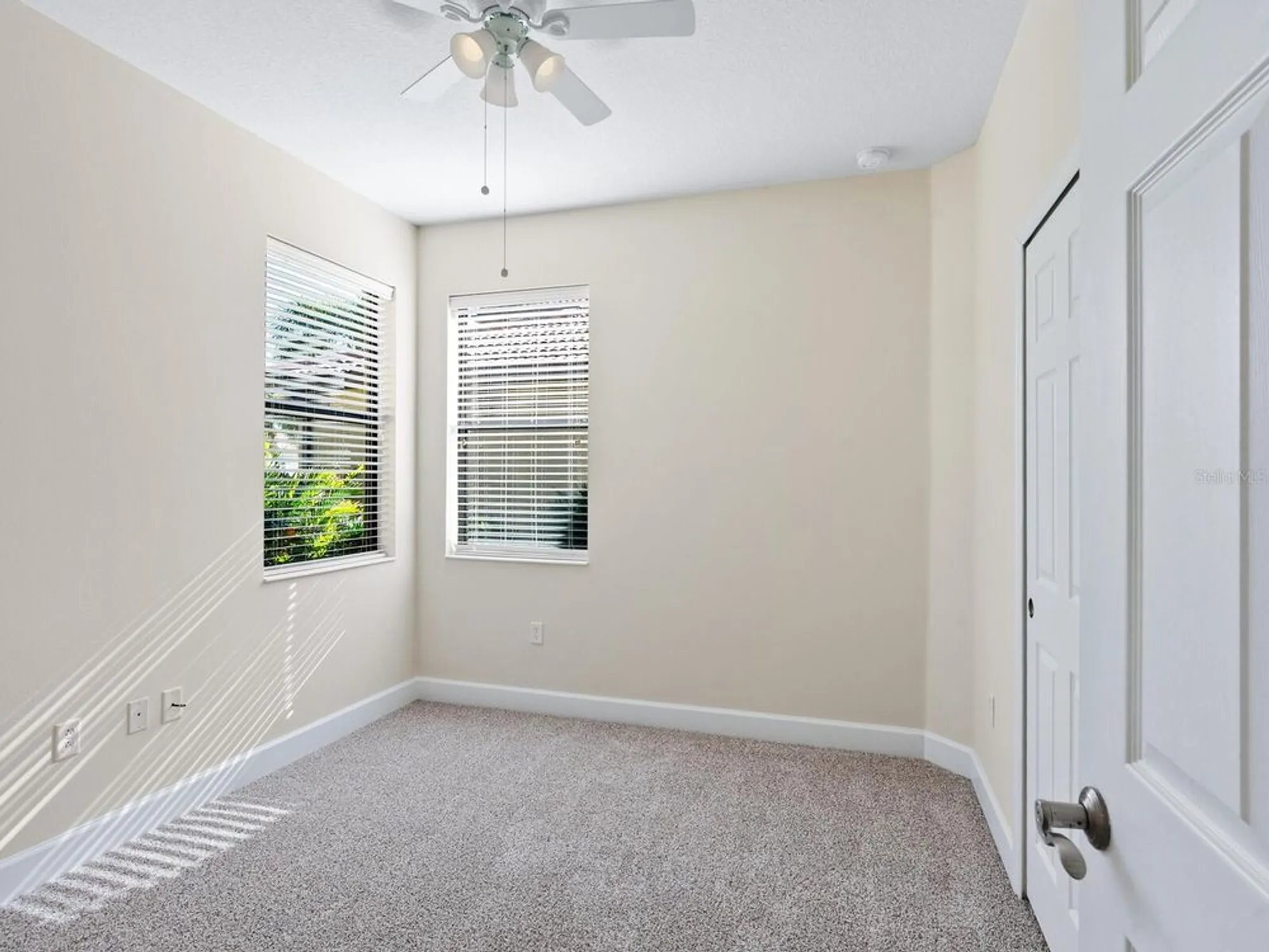 Property Slideshow image 24 of 43 | 11187 campazzo dr, Venice, FL, 34292