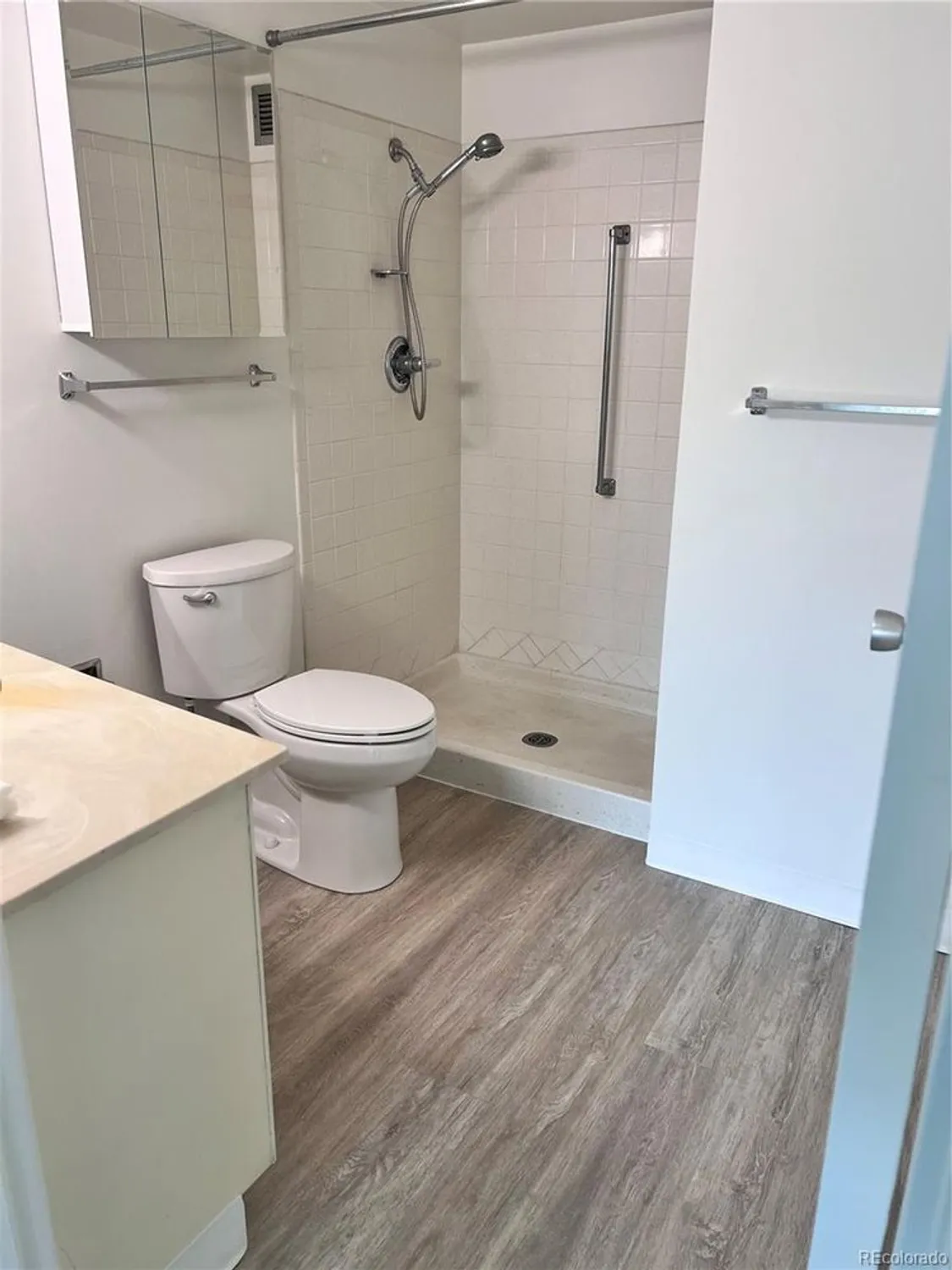 Property Slideshow image 20 of 26 | 9655 e center ave 3c, Denver, CO, 80247