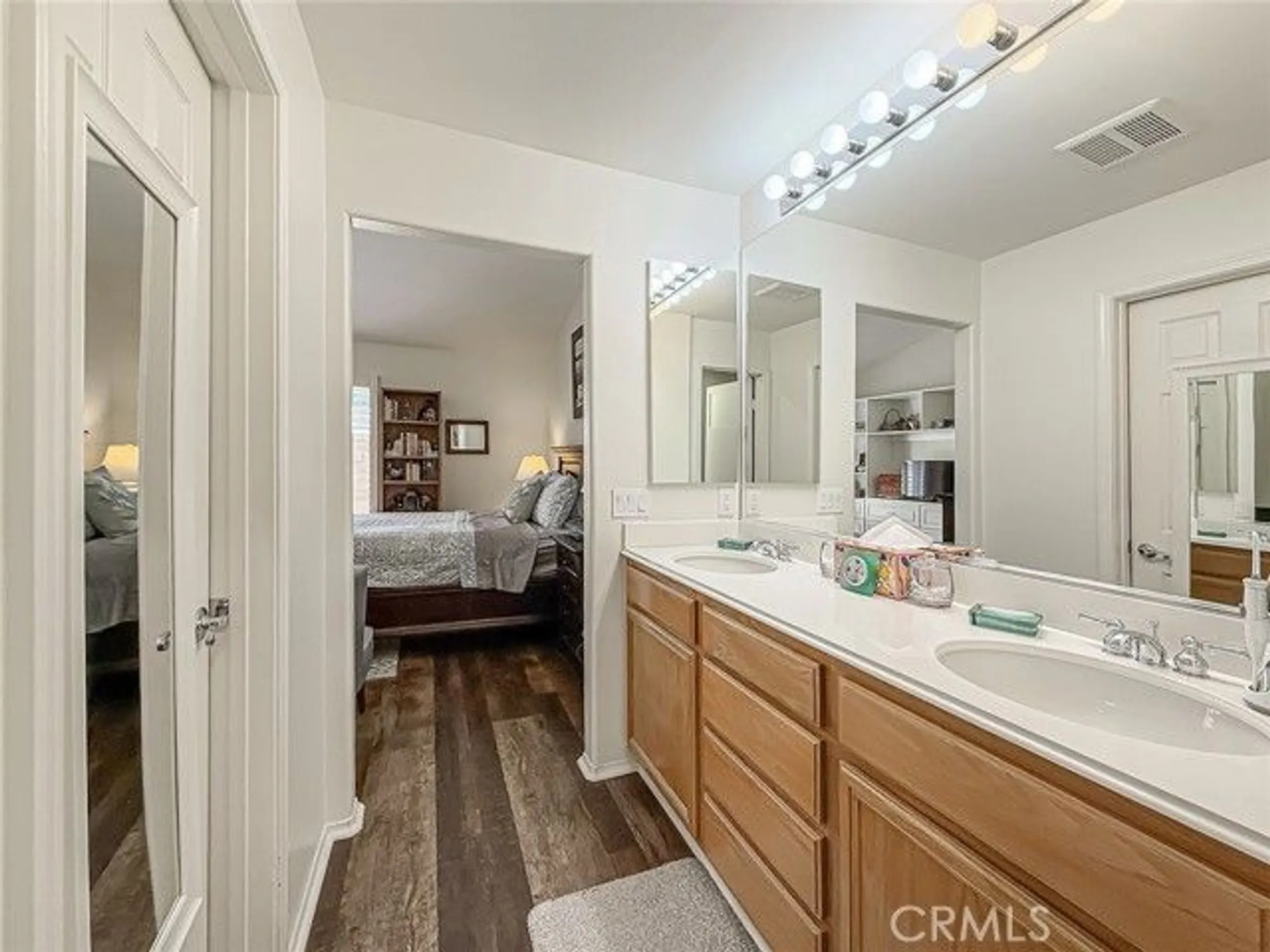 Property Slideshow image 27 of 47 | 2037 freesia ave, Simi Valley, CA, 93063