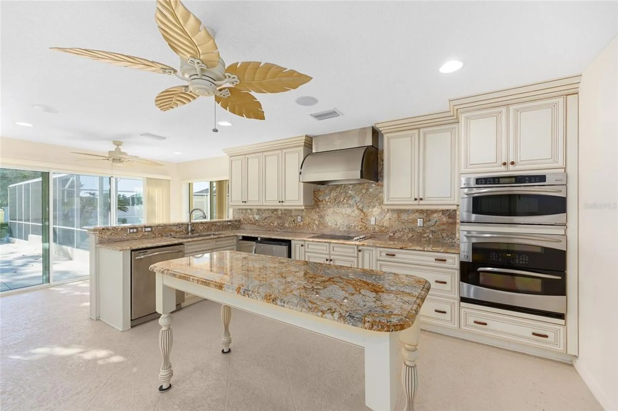 Property Slideshow image 37 of 75 | 17487 se 84th foxgrove ave, The Villages, FL, 32162
