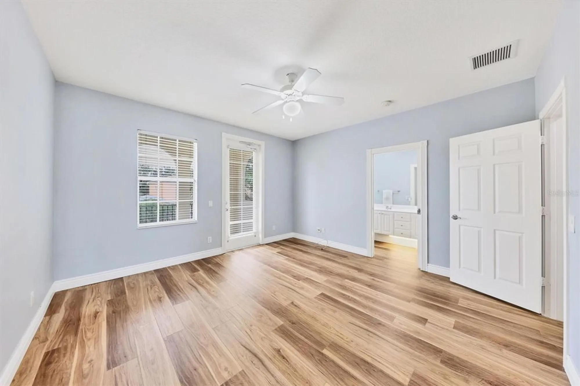 Property Slideshow image 27 of 71 | 7629 bergamo ave, Sarasota, FL, 34238