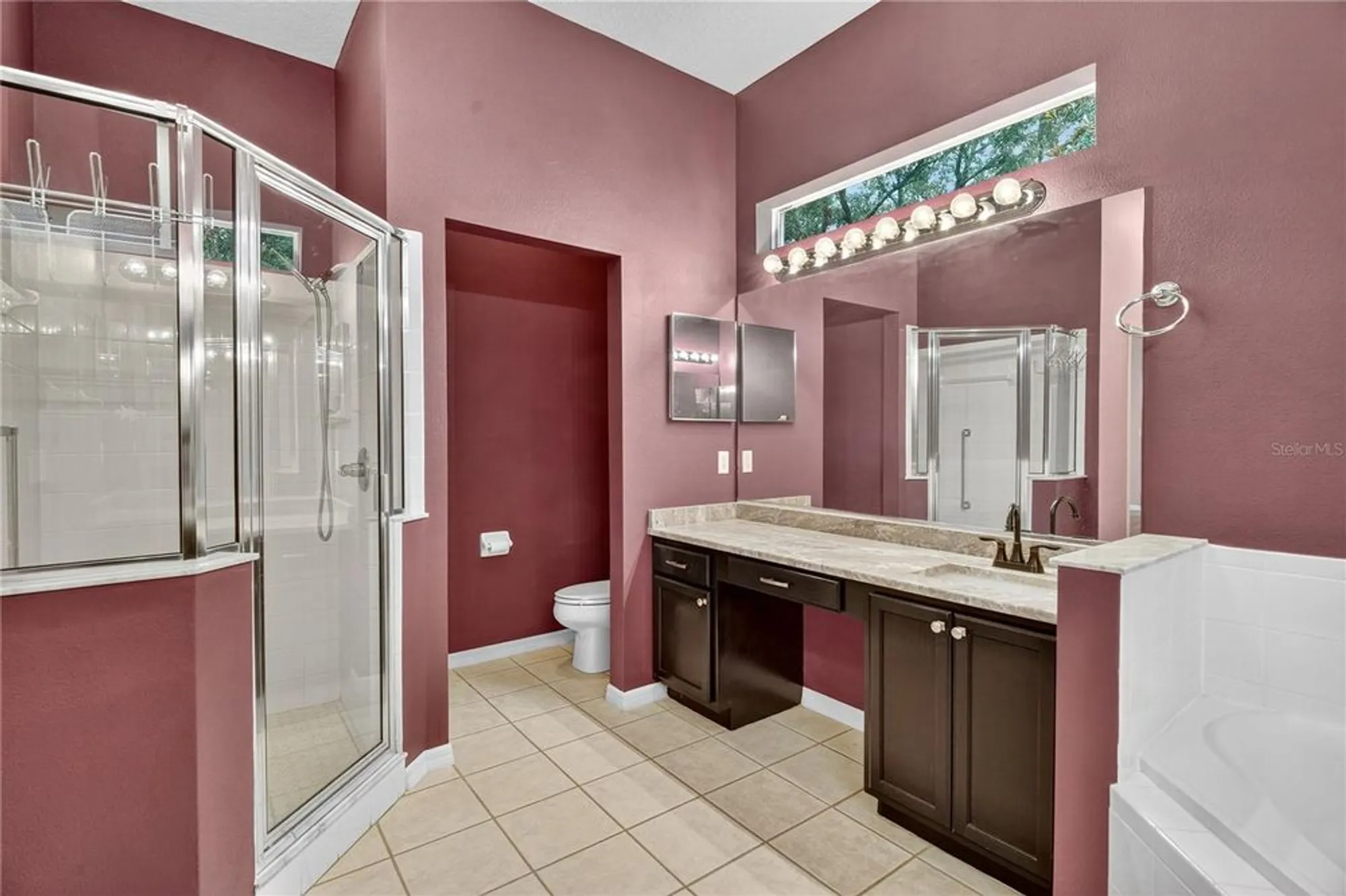 Property Slideshow image 23 of 34 | 24515 bocage way, Leesburg, FL, 34748