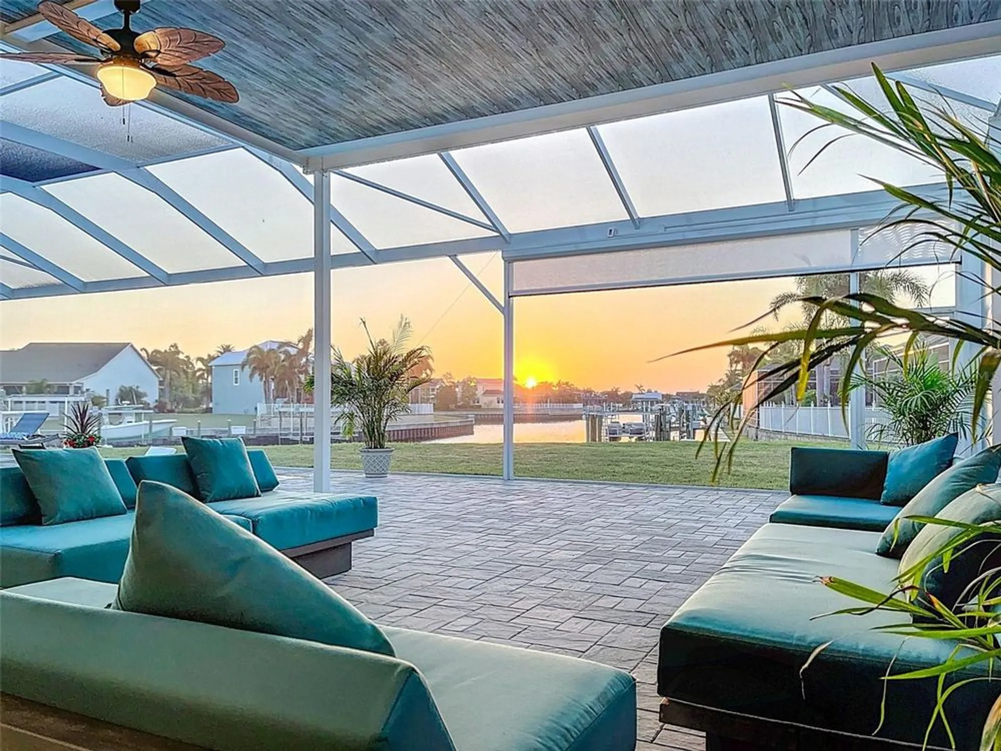 Property Slideshow image 7 of 88 | 5603 tybee island dr, Apollo Beach, FL, 33572