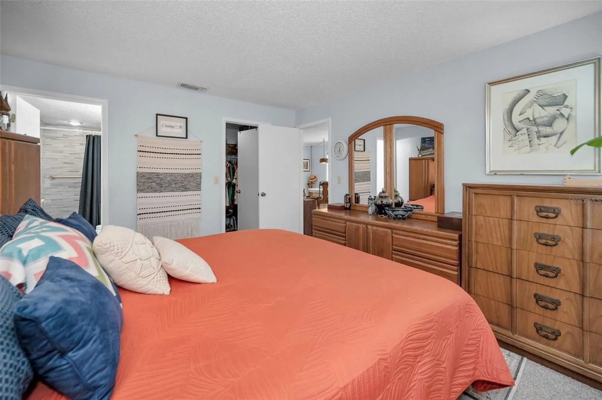 Property Slideshow image 26 of 84 | 3862 lighthouse way, New Port Richey, FL, 34652