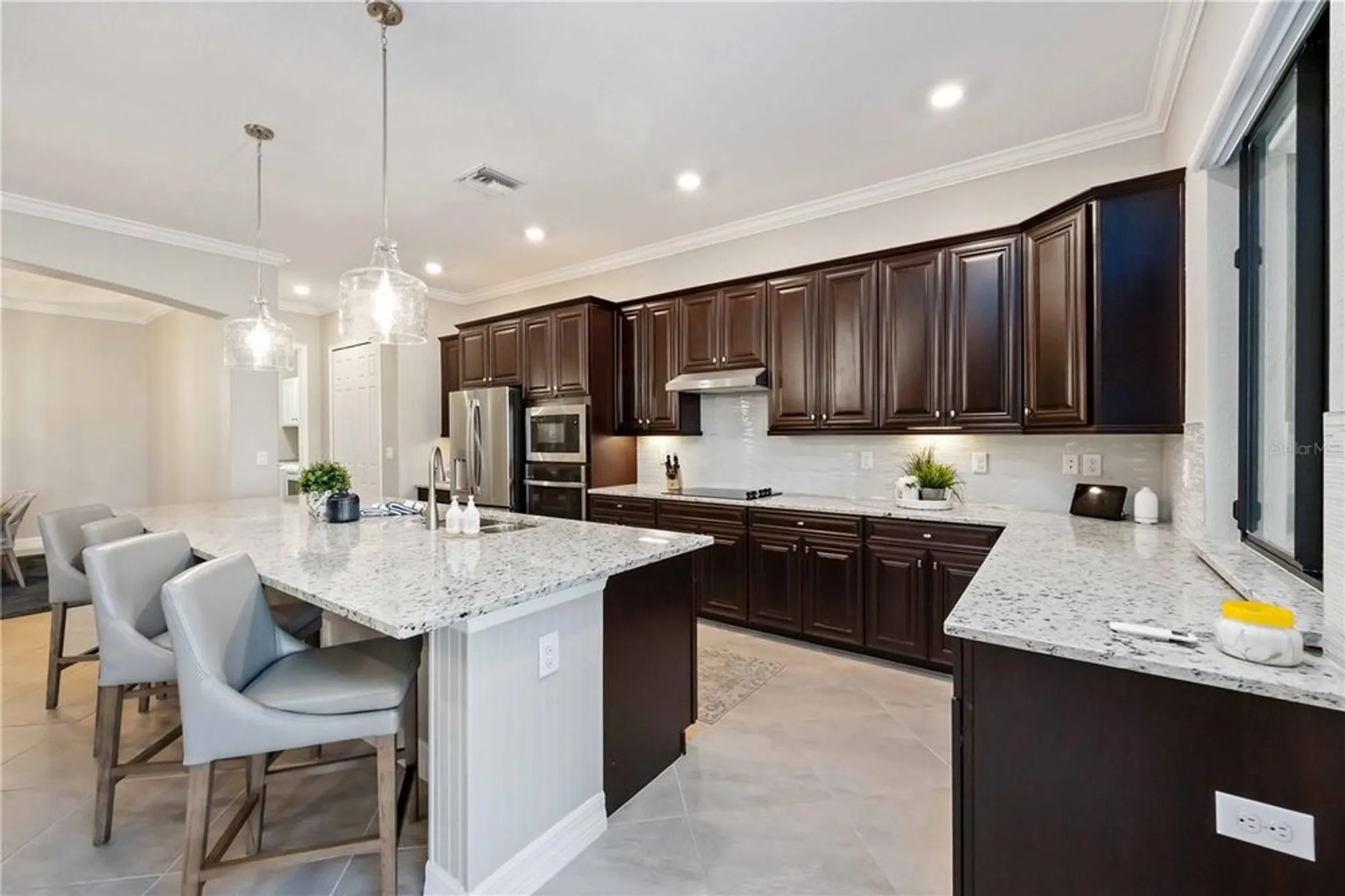 Property Slideshow image 14 of 100 | 25064 spartina dr, Venice, FL, 34293