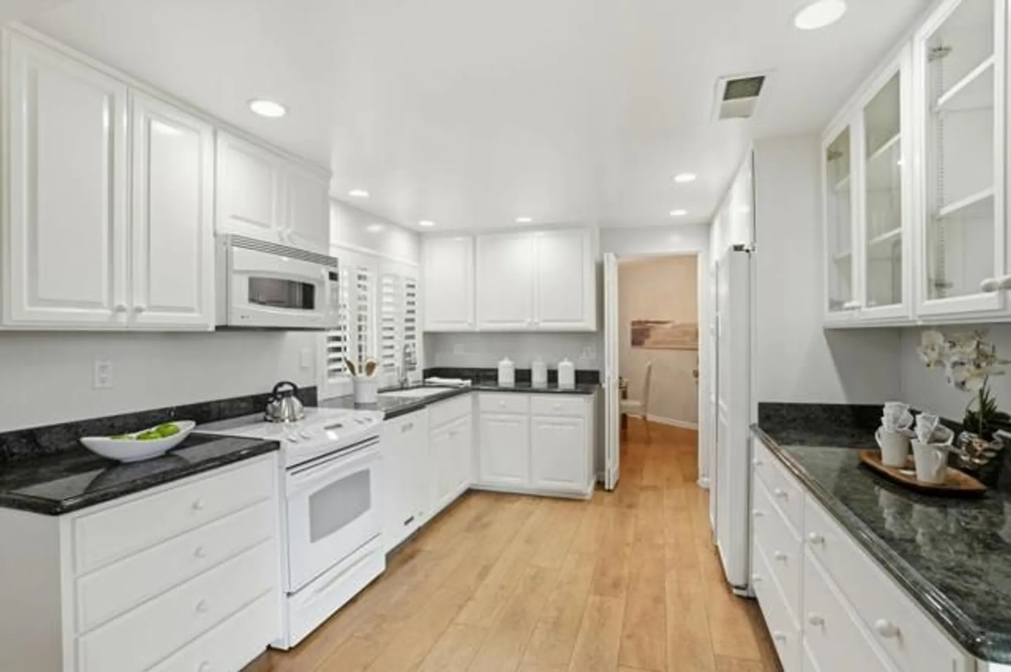 Property Slideshow image 8 of 36 | 8021 pinot noir ct, San Jose, CA, 95135