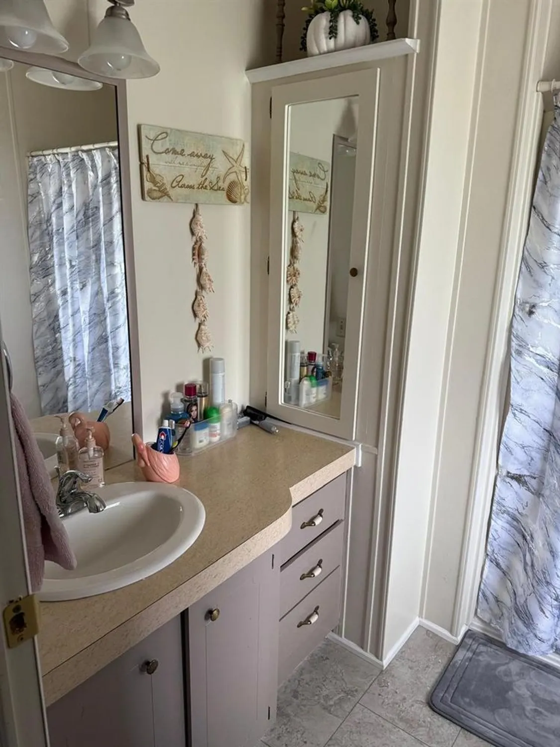 Property Slideshow image 17 of 36 | 1798 fox hill dr, Lakeland, FL, 33810