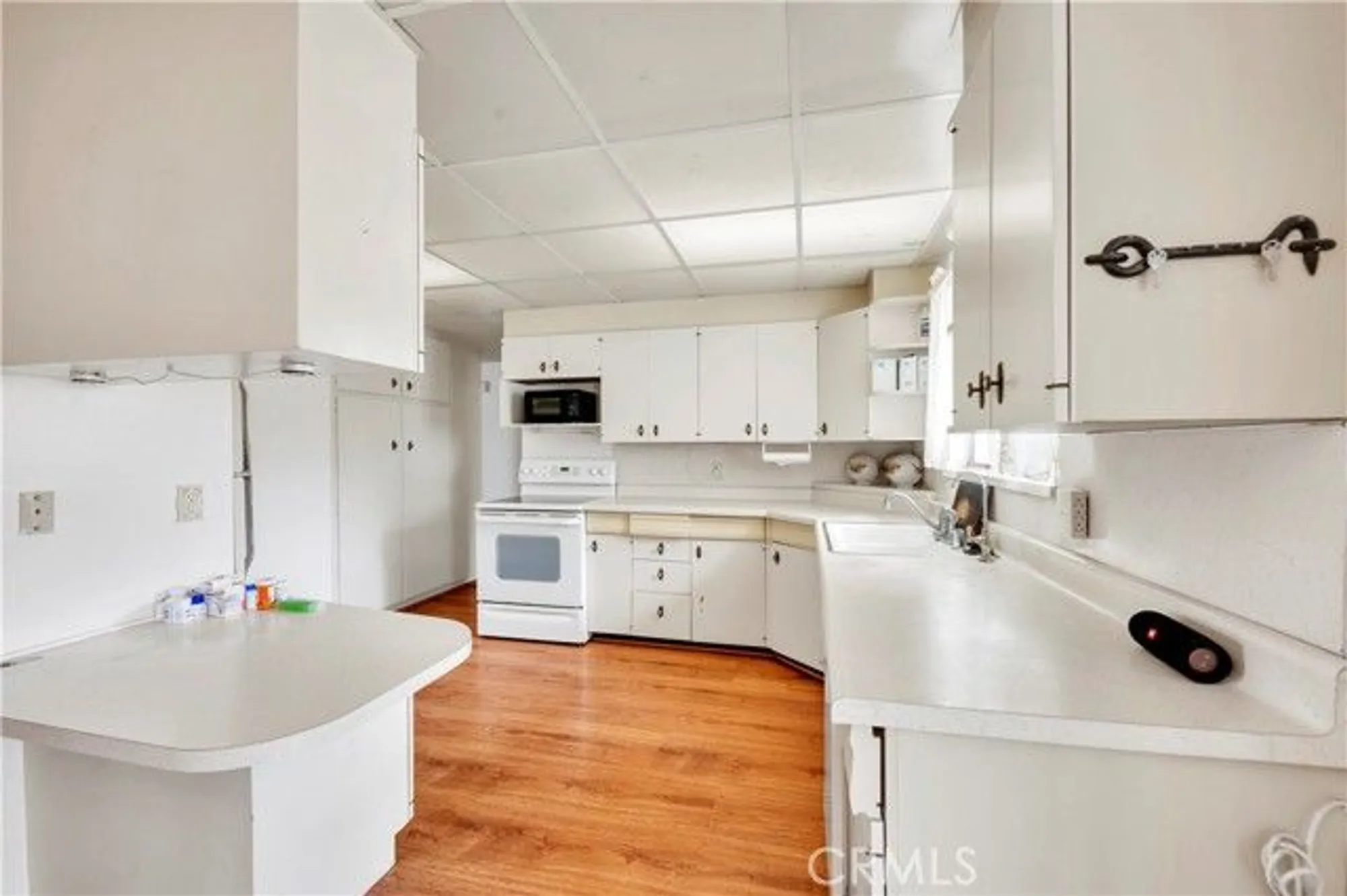 Property Slideshow image 10 of 23 | 1520 sandlewood dr, Hemet, CA, 92543