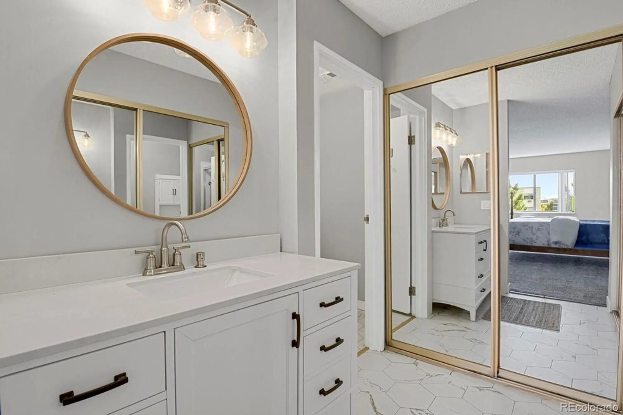 Property Slideshow image 13 of 22 | 14001 e marina dr 603, Aurora, CO, 80014