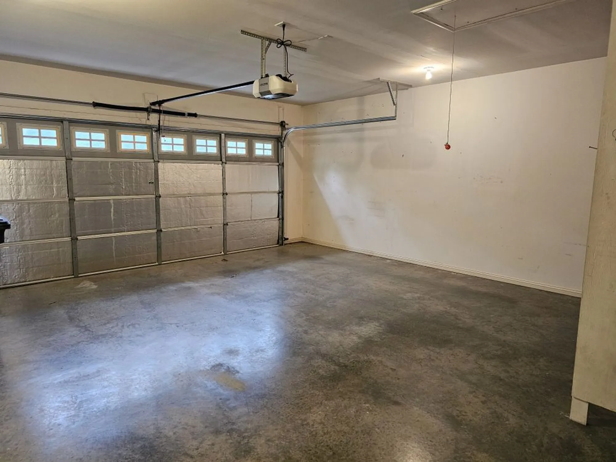 Property Slideshow image 37 of 47 | 215 wrennewood ln, Franklin, TN, 37064