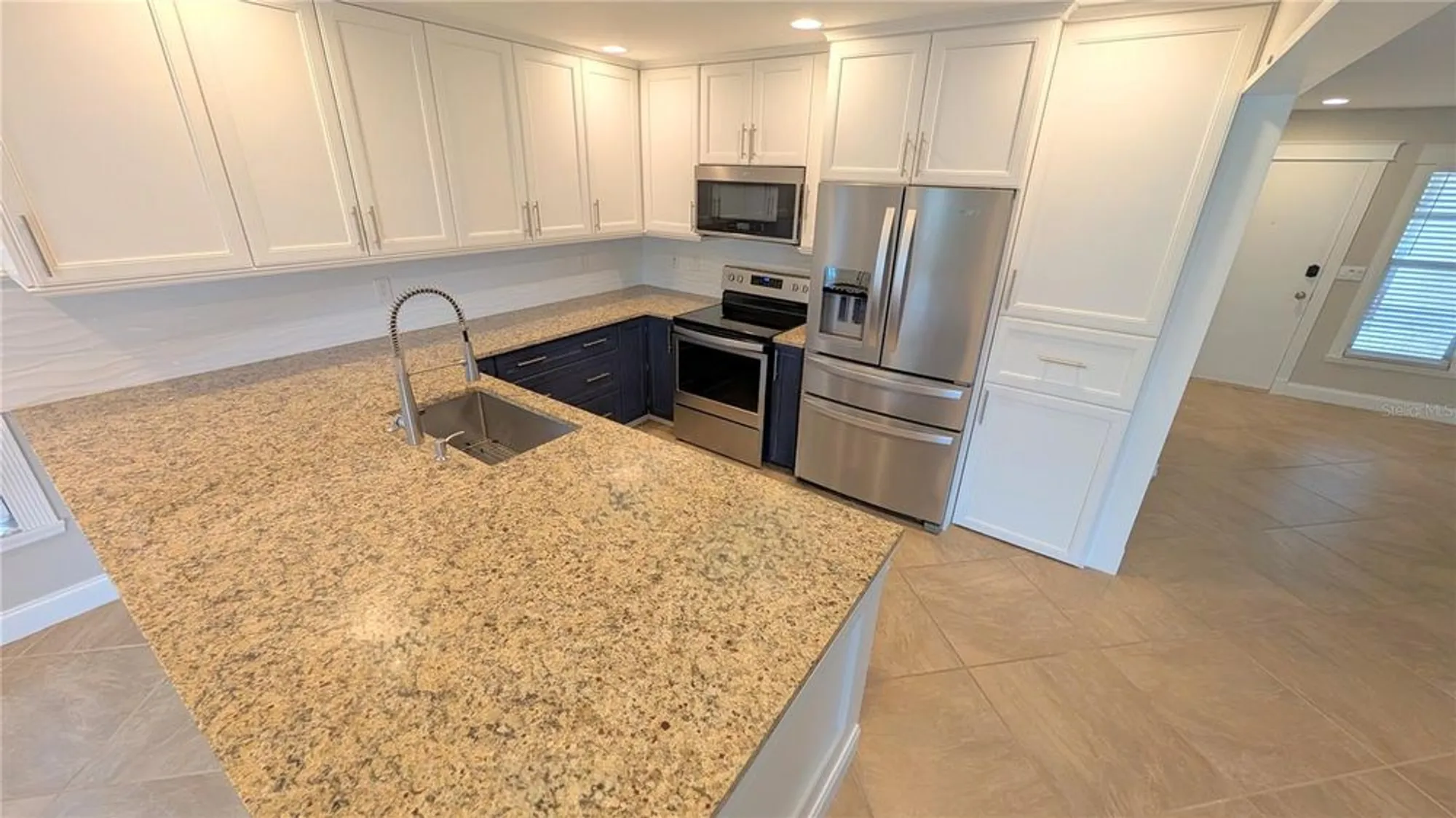 Property Slideshow image 6 of 37 | 3409 montilla ct # 8410, Sarasota, FL, 34232
