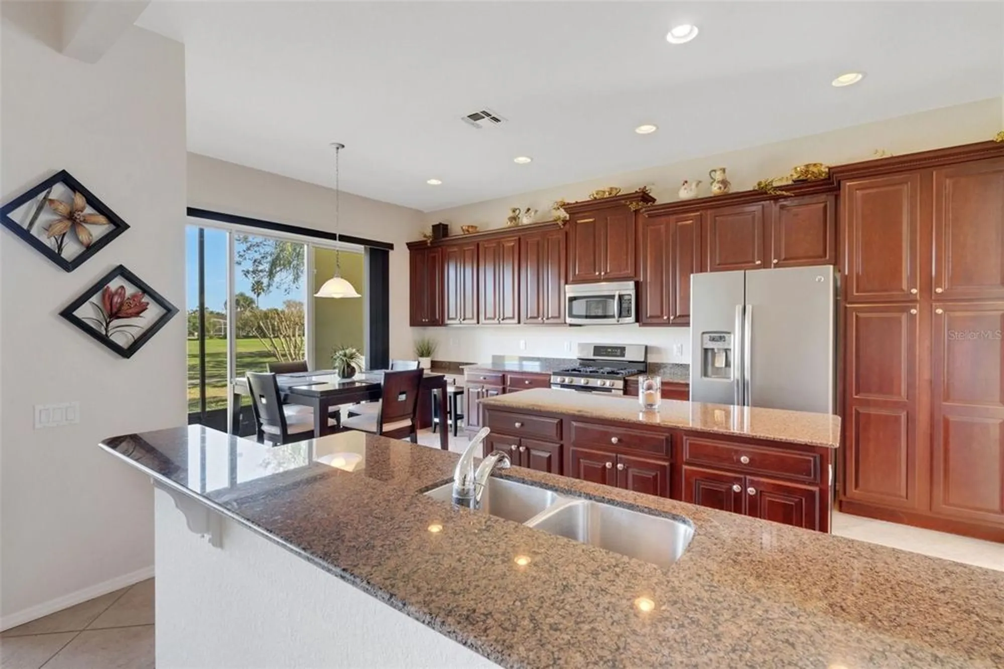 Property Slideshow image 17 of 86 | 280 del sol ave, Davenport, FL, 33837