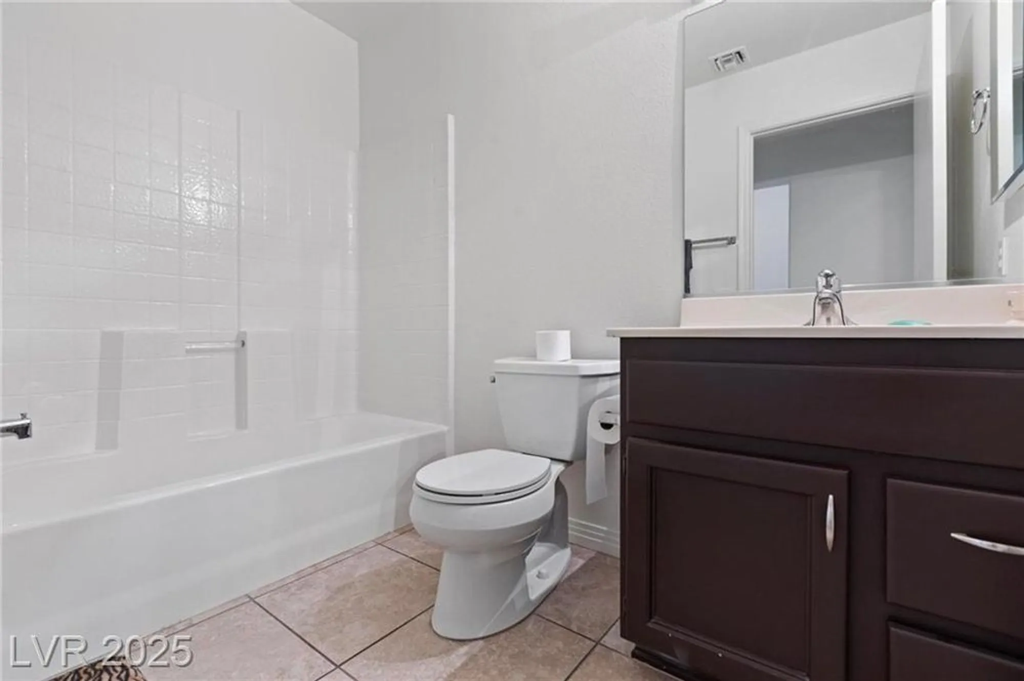 Property Slideshow image 11 of 29 | 2231 hallston st, Las Vegas, NV, 89134
