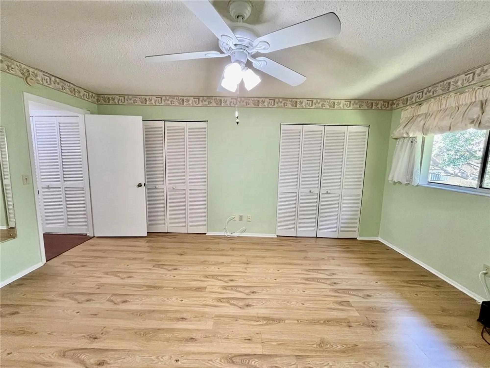 Property Slideshow image 19 of 52 | 2220 spanish dr 54, Clearwater, FL, 33763