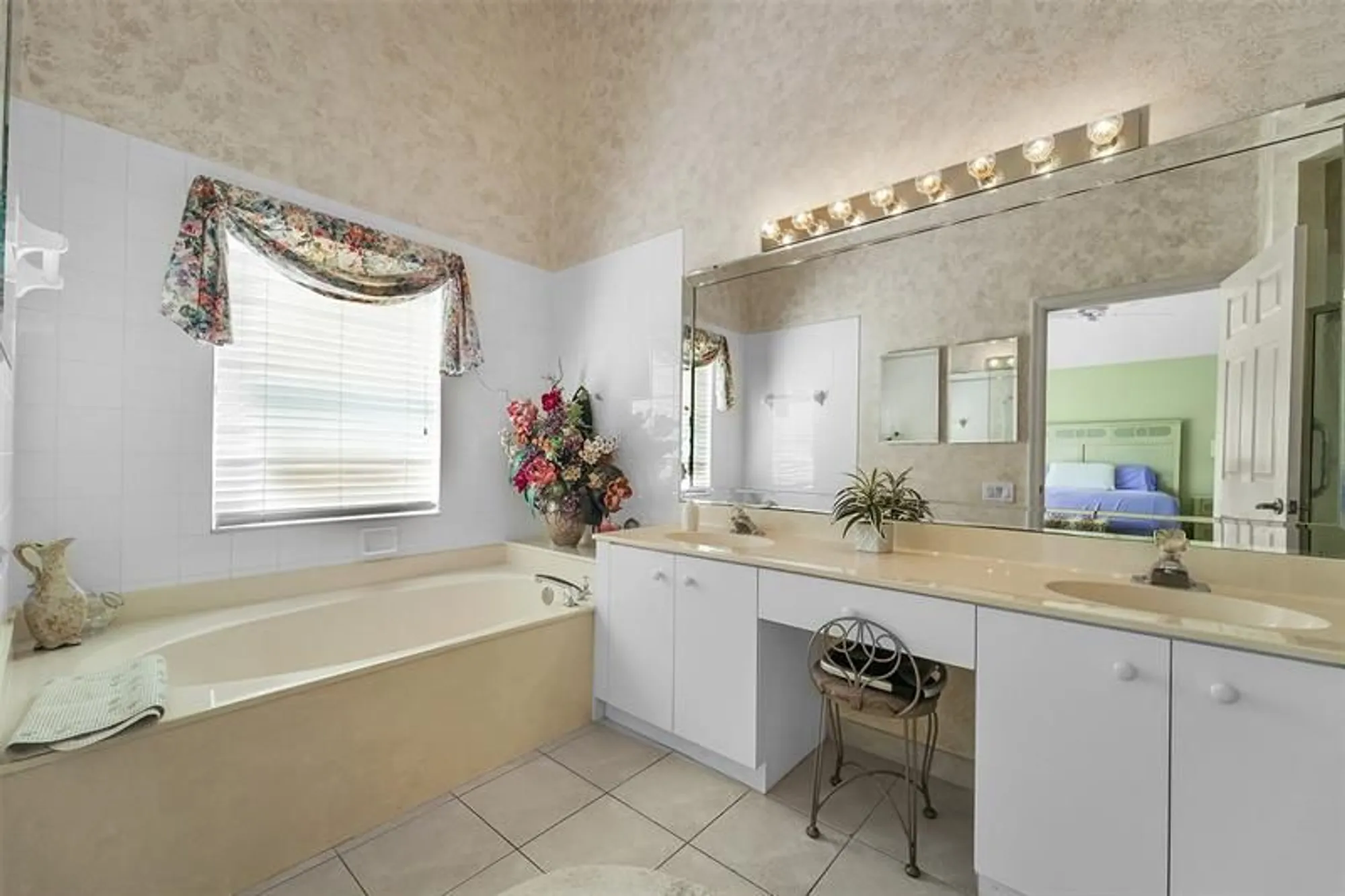 Property Slideshow image 26 of 65 | 6898 grenelefe rd, Boynton Beach, FL, 33437