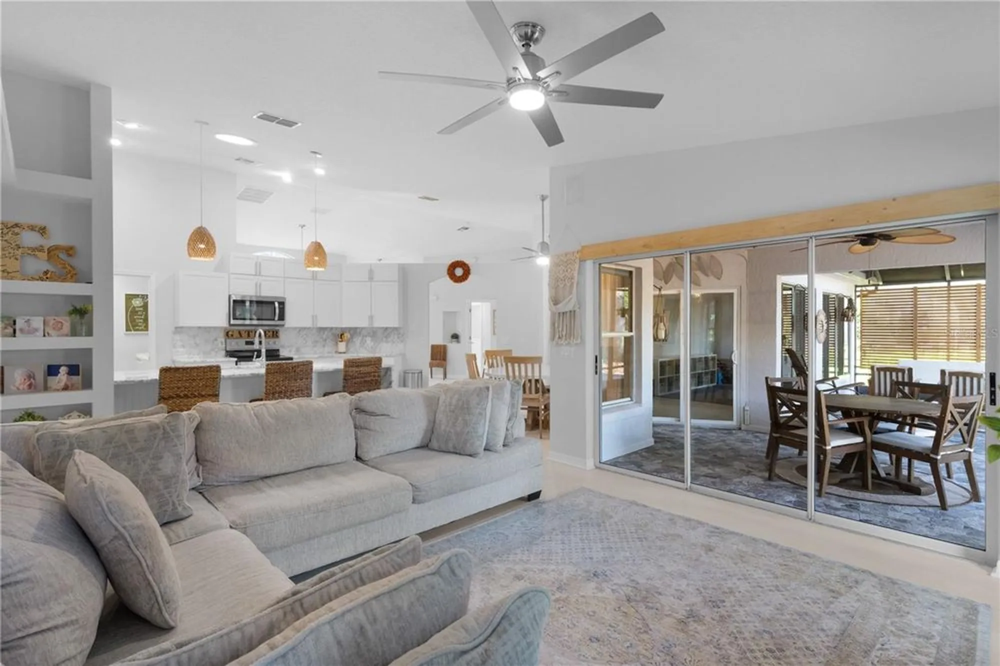 Property Slideshow image 20 of 86 | 5252 grove mnr, Lady Lake, FL, 32159