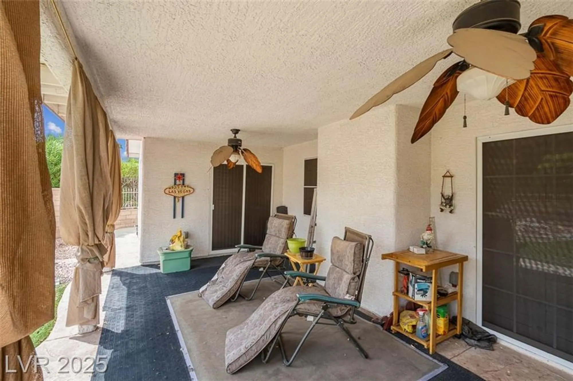 Property Slideshow image 37 of 46 | 5204 rim view ln, Las Vegas, NV, 89130