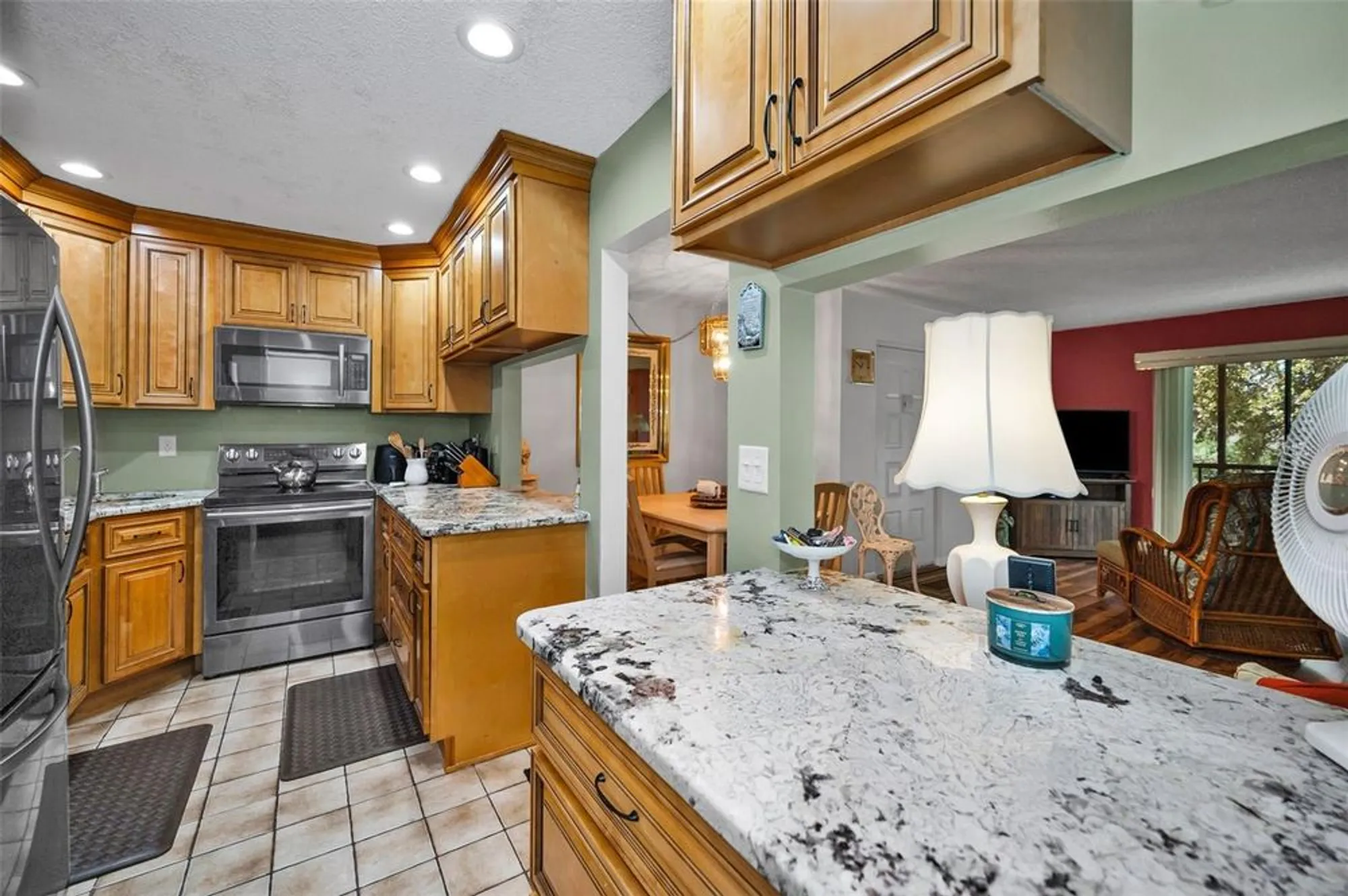 Property Slideshow image 31 of 65 | 2666 pine ridge way c2, Palm Harbor, FL, 34684