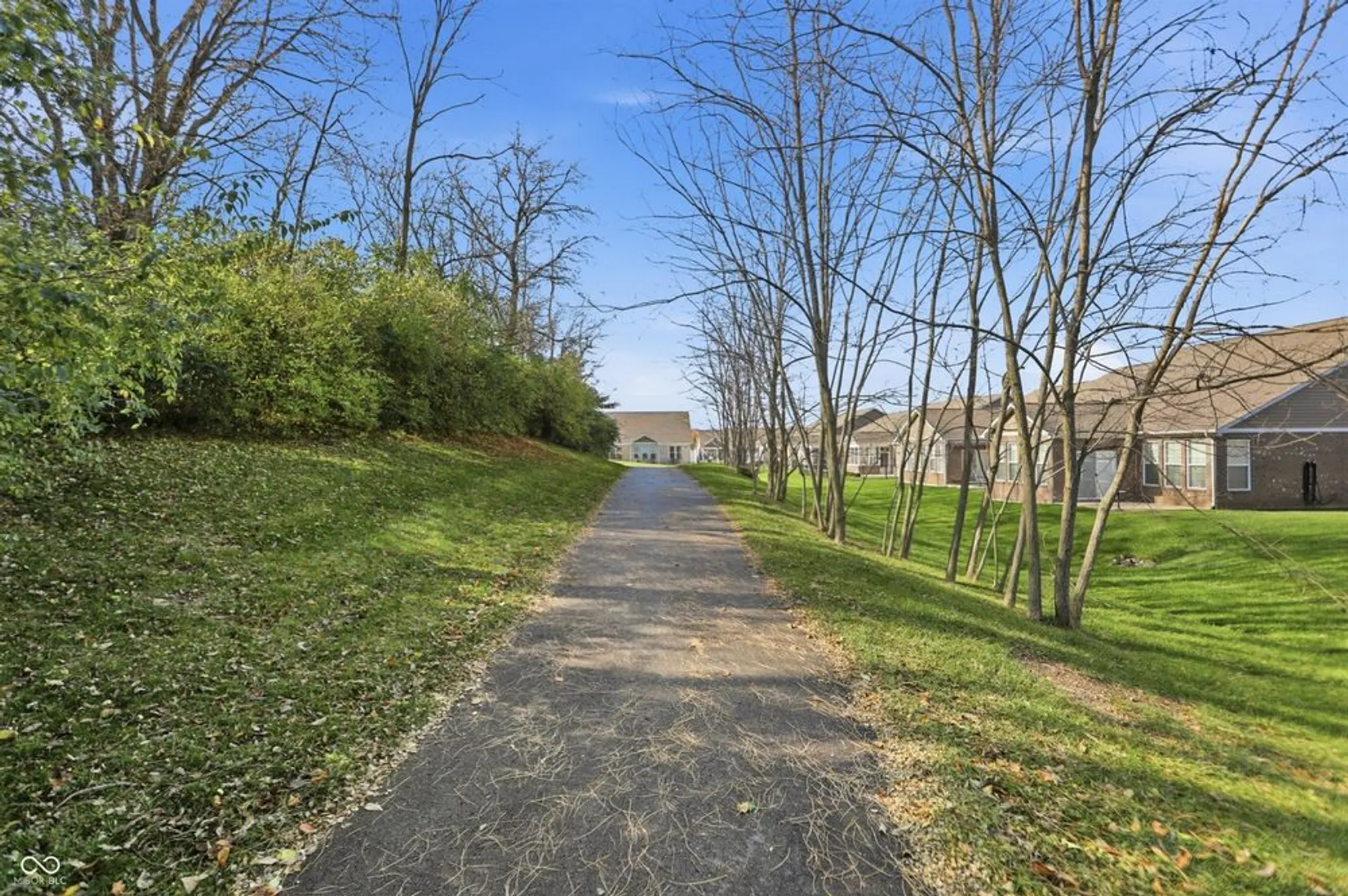 Property Slideshow image 46 of 49 | 2701 byerly pl, Greenwood, IN, 46143