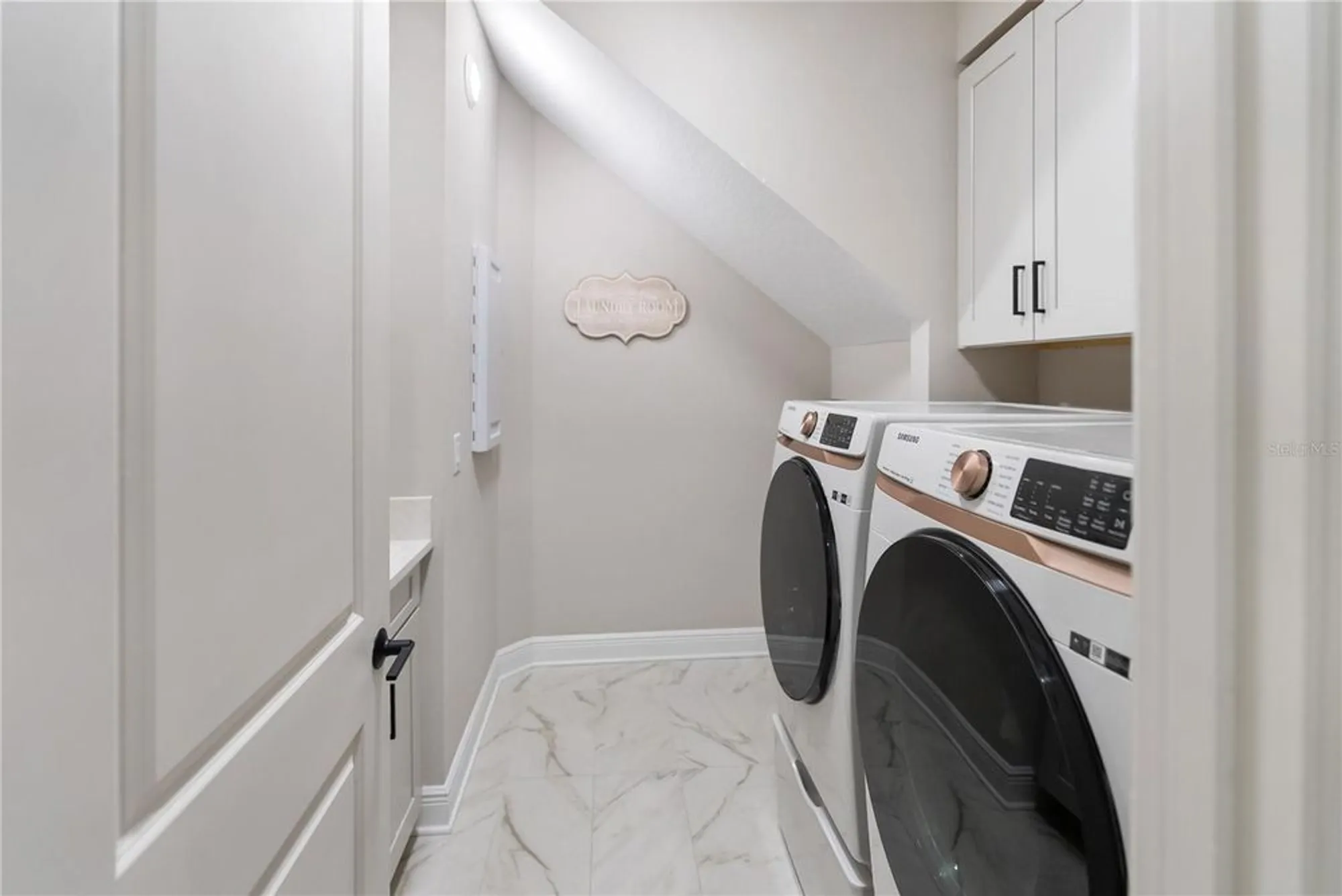Property Slideshow image 35 of 99 | 16804 savory mist cir, Bradenton, FL, 34211