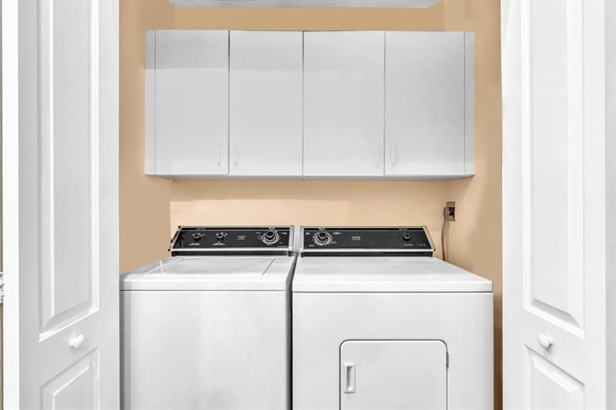 Property Slideshow image 47 of 59 | 9714 malvern dr # 9714, Tamarac, FL, 33321