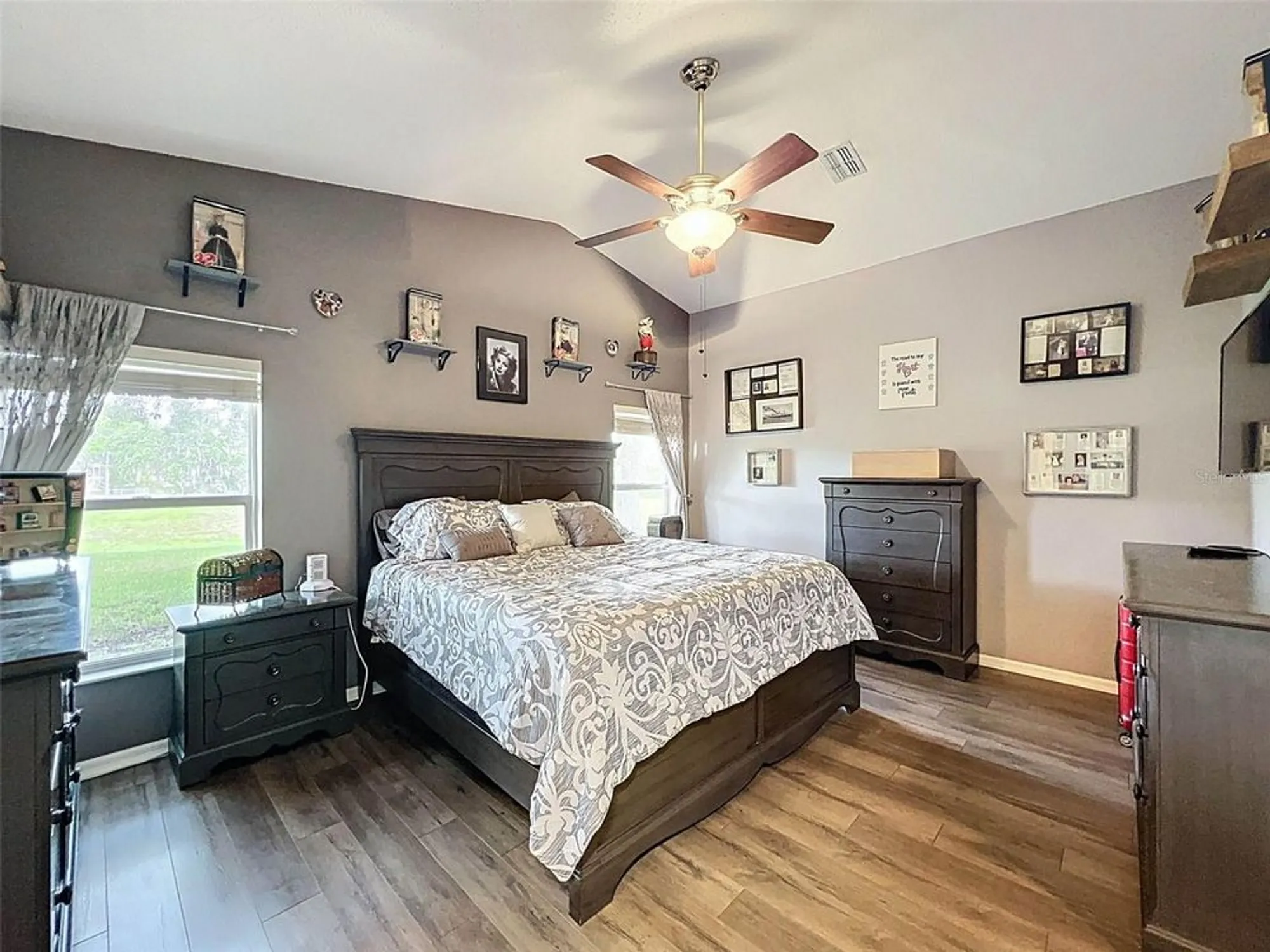 Property Slideshow image 25 of 61 | 189 center oak cir, Spring Hill, FL, 34609