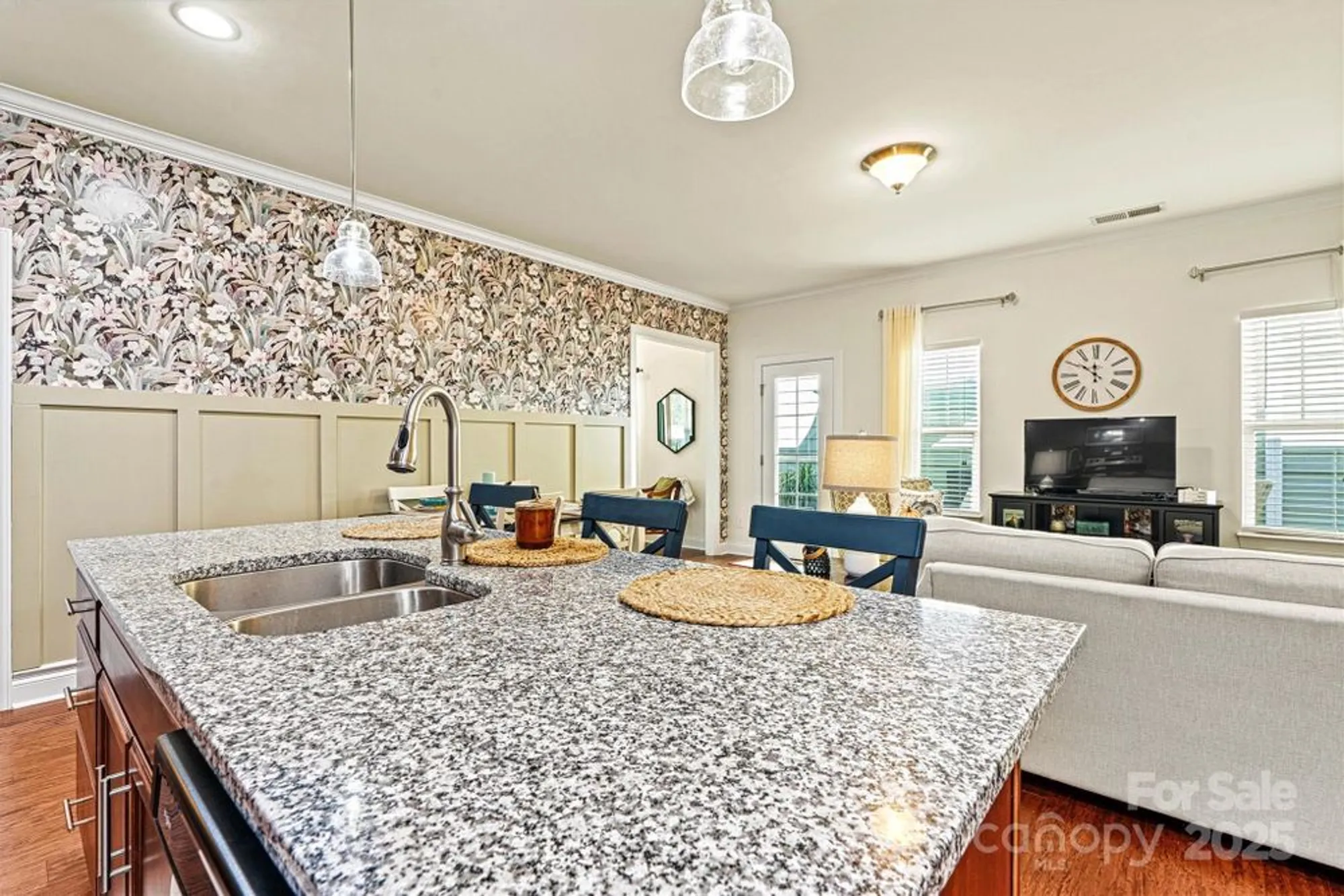 Property Slideshow image 17 of 35 | 7520 fairway villa cir, Denver, NC, 28037