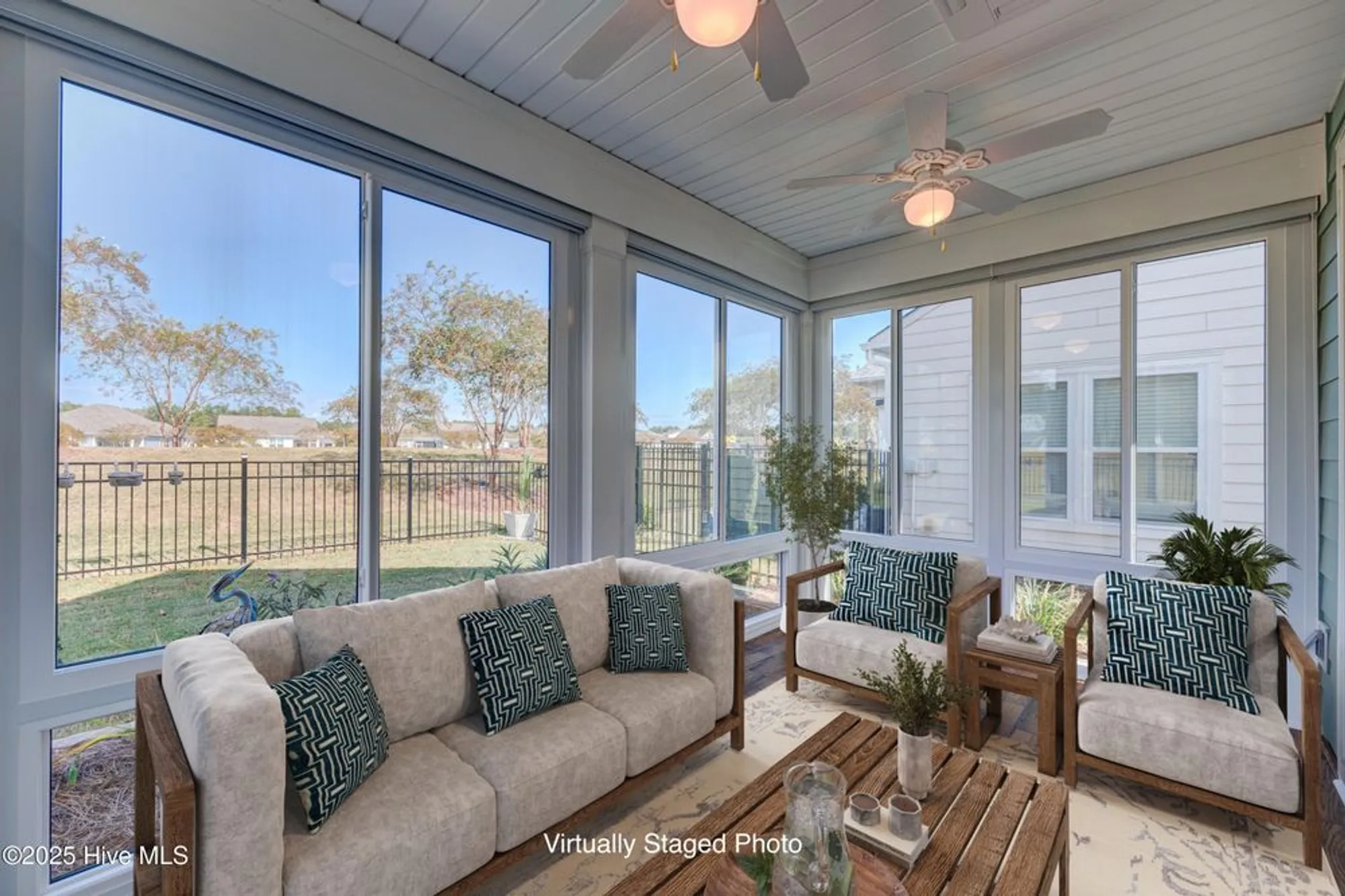 Property Slideshow image 11 of 46 | 5884 park west cir, Leland, NC, 28451