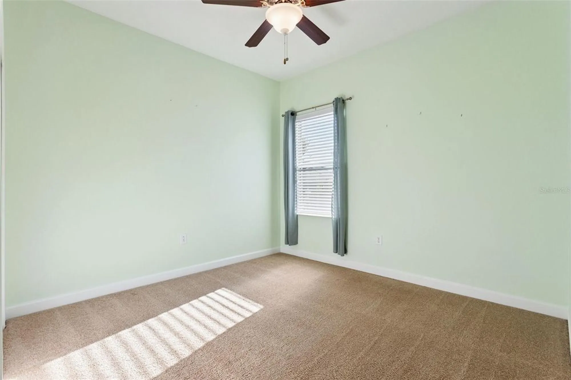 Property Slideshow image 20 of 53 | 3686 plymouth dr, Winter Haven, FL, 33884