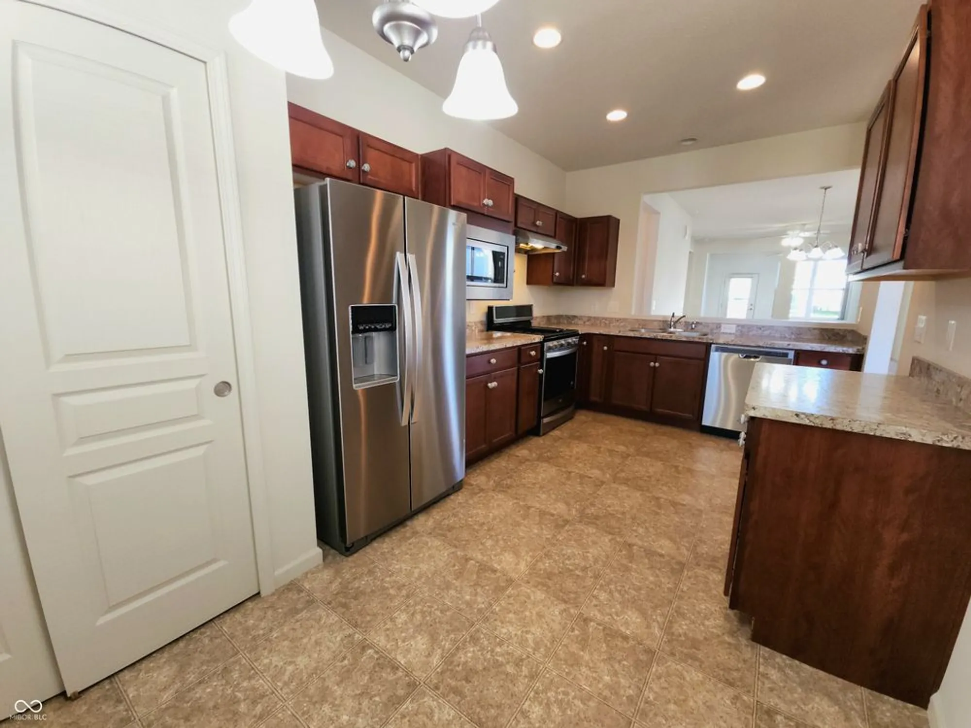 Property Slideshow image 34 of 56 | 4889 lilium dr, Plainfield, IN, 46168