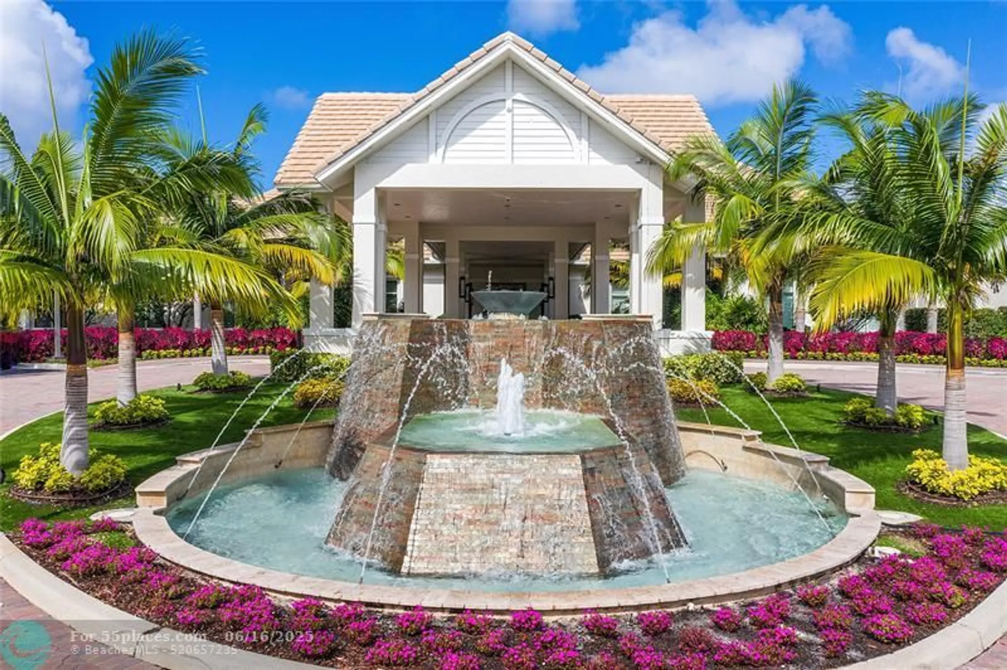 Property Slideshow image 47 of 74 | 8049 aberdeen dr apt 101, Boynton Beach, FL, 33472