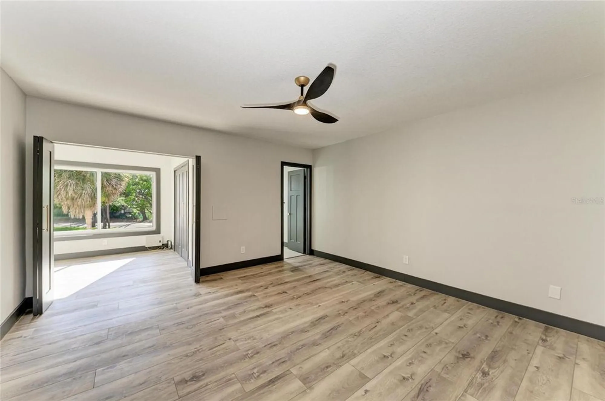 Property Slideshow image 18 of 35 | 2435 sumatran way 35, Clearwater, FL, 33763