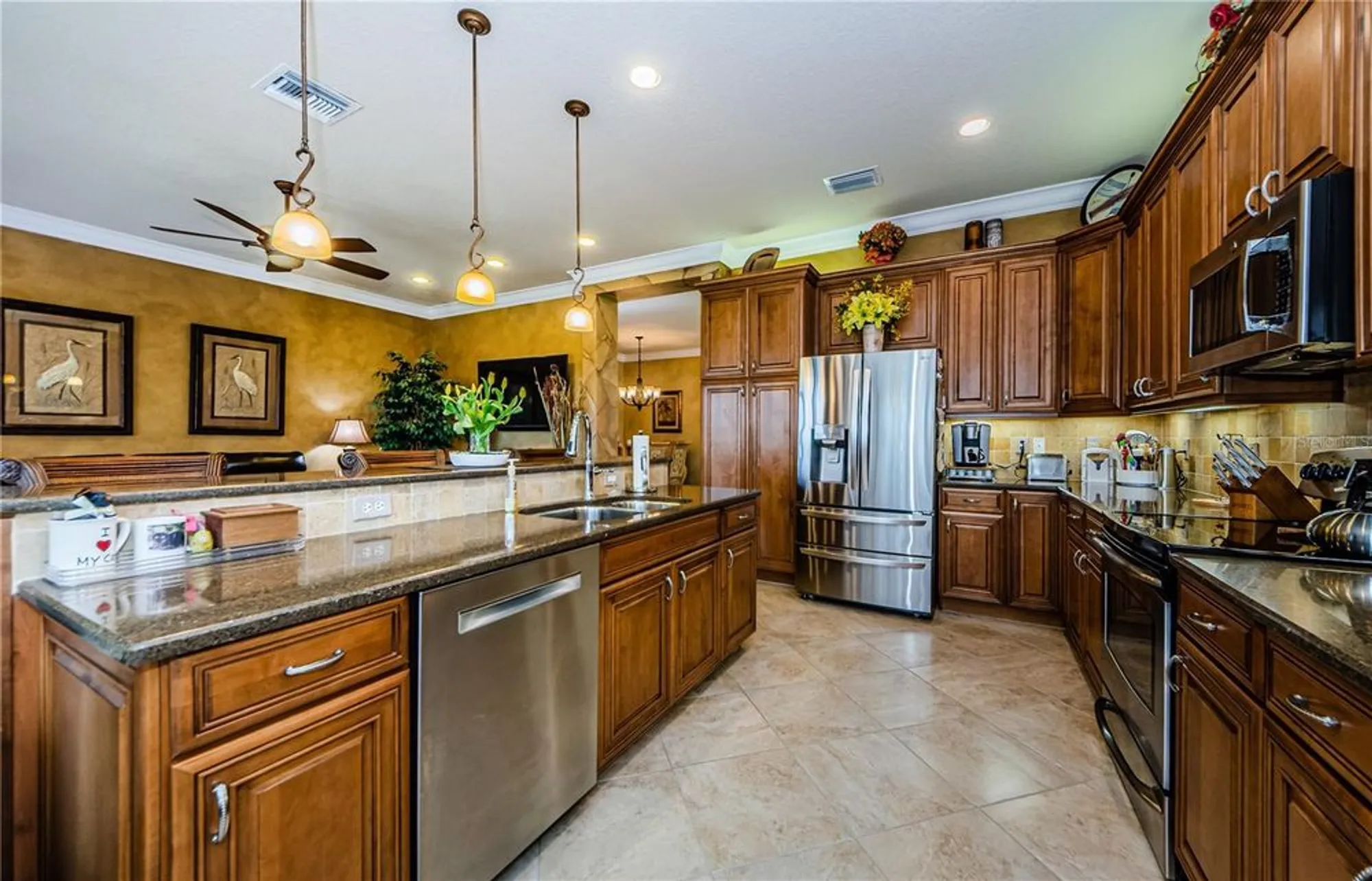 Property Slideshow image 18 of 96 | 4918 sandy brook cir, Wimauma, FL, 33598