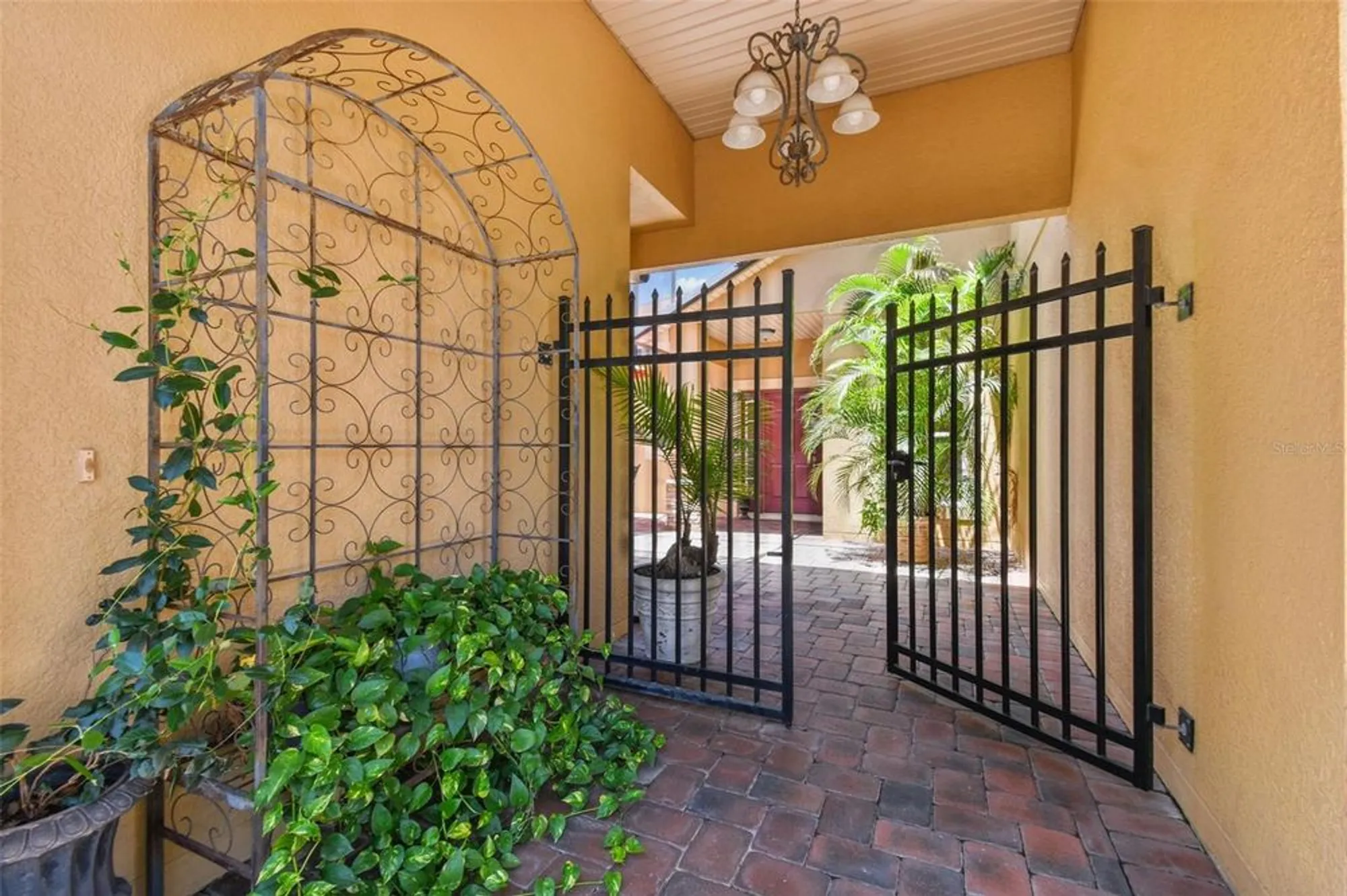 Property Slideshow image 5 of 72 | 217 sorrento rd, Kissimmee, FL, 34759