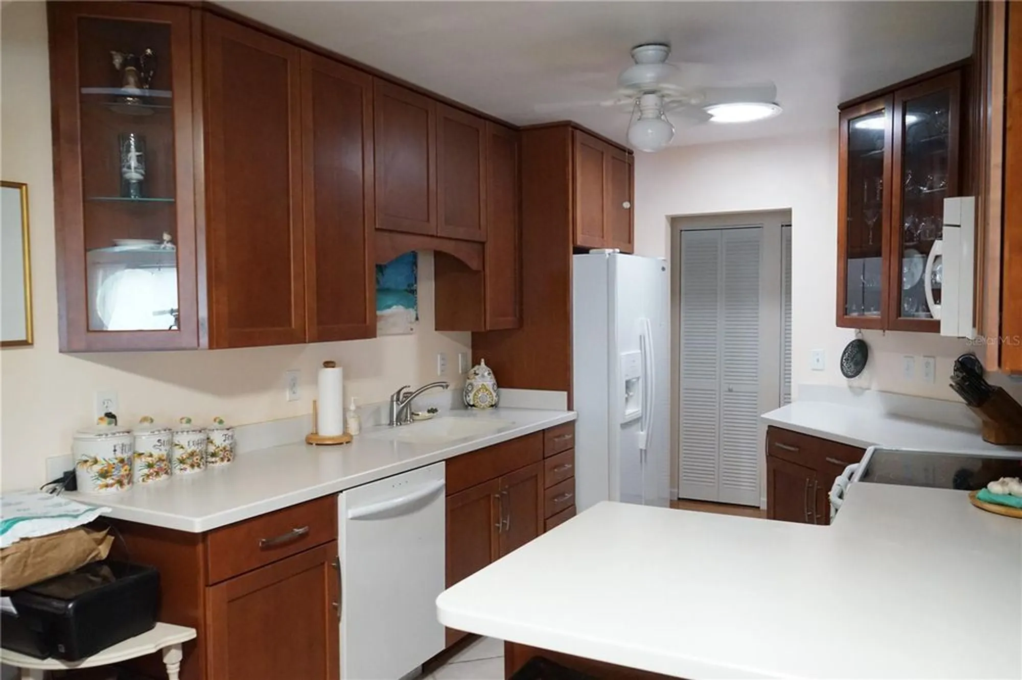 Property Slideshow image 9 of 61 | 2127 hailstone cir, Sun City Center, FL, 33573