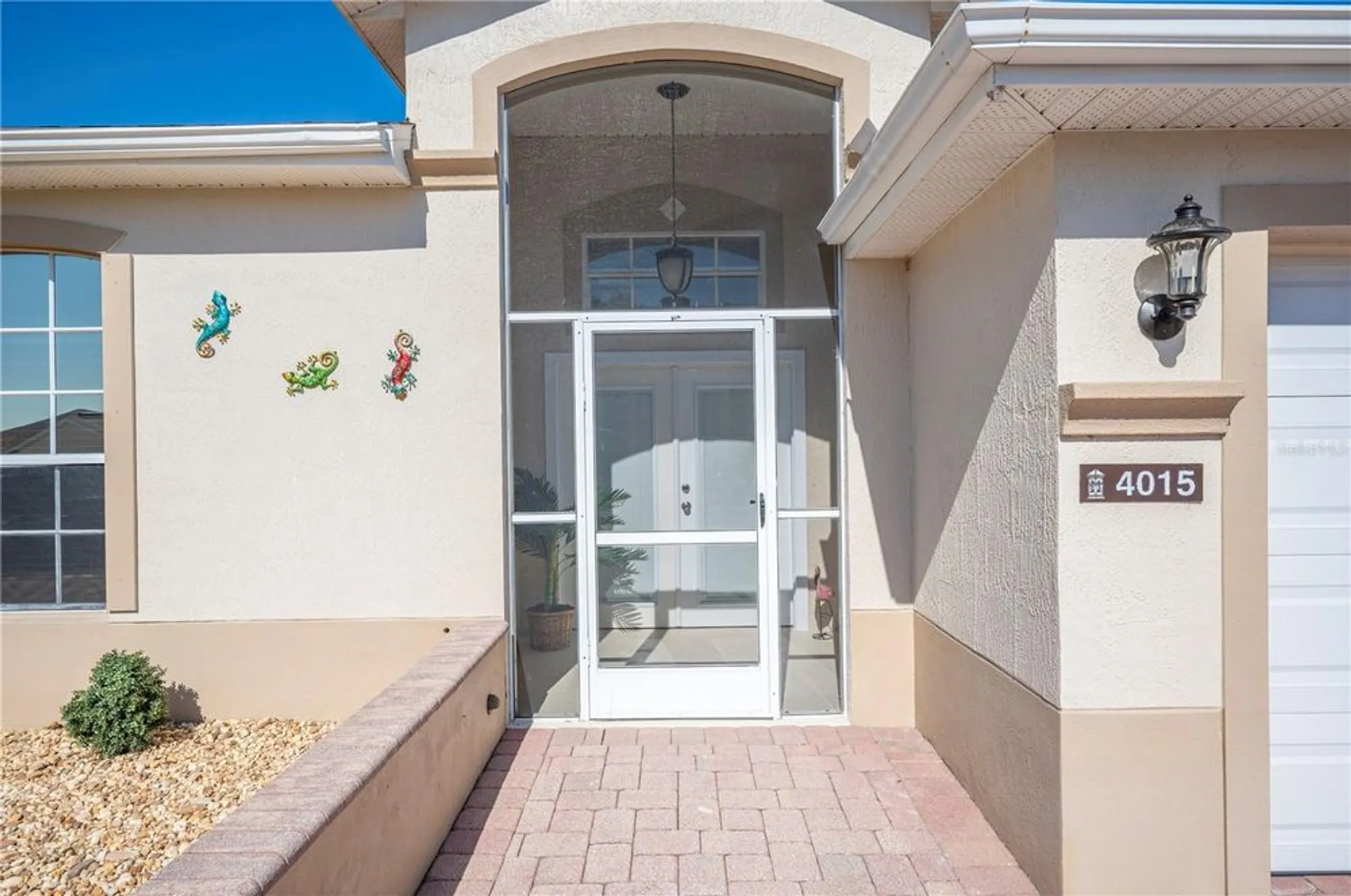 Property Slideshow image 4 of 41 | 4015 windchime ln, Lakeland, FL, 33811