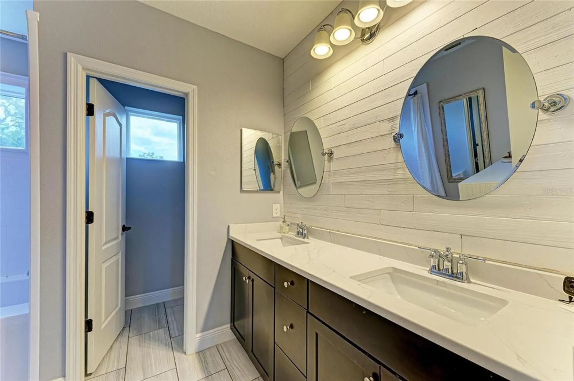 Property Slideshow image 32 of 73 | 12700 sagewood dr, Venice, FL, 34293